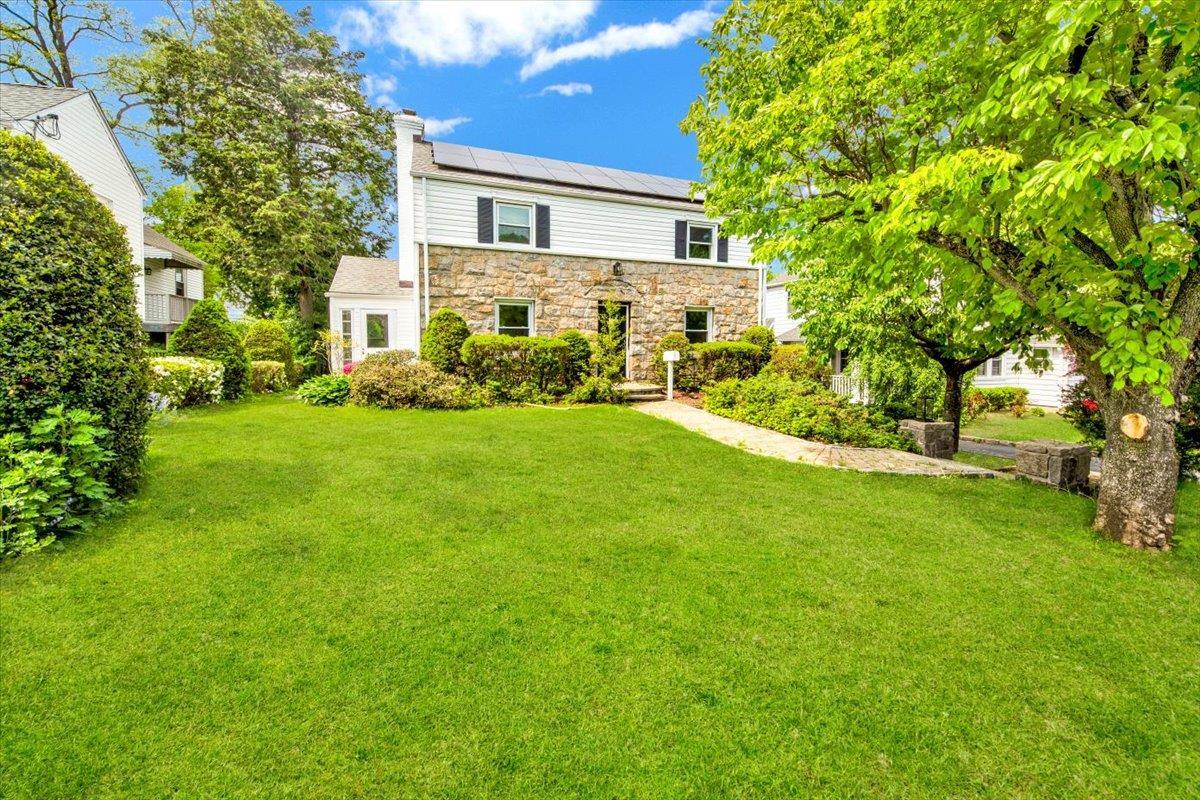 Single Family Mcbride  Westchester County, NY 10603, MLS-861629-2
