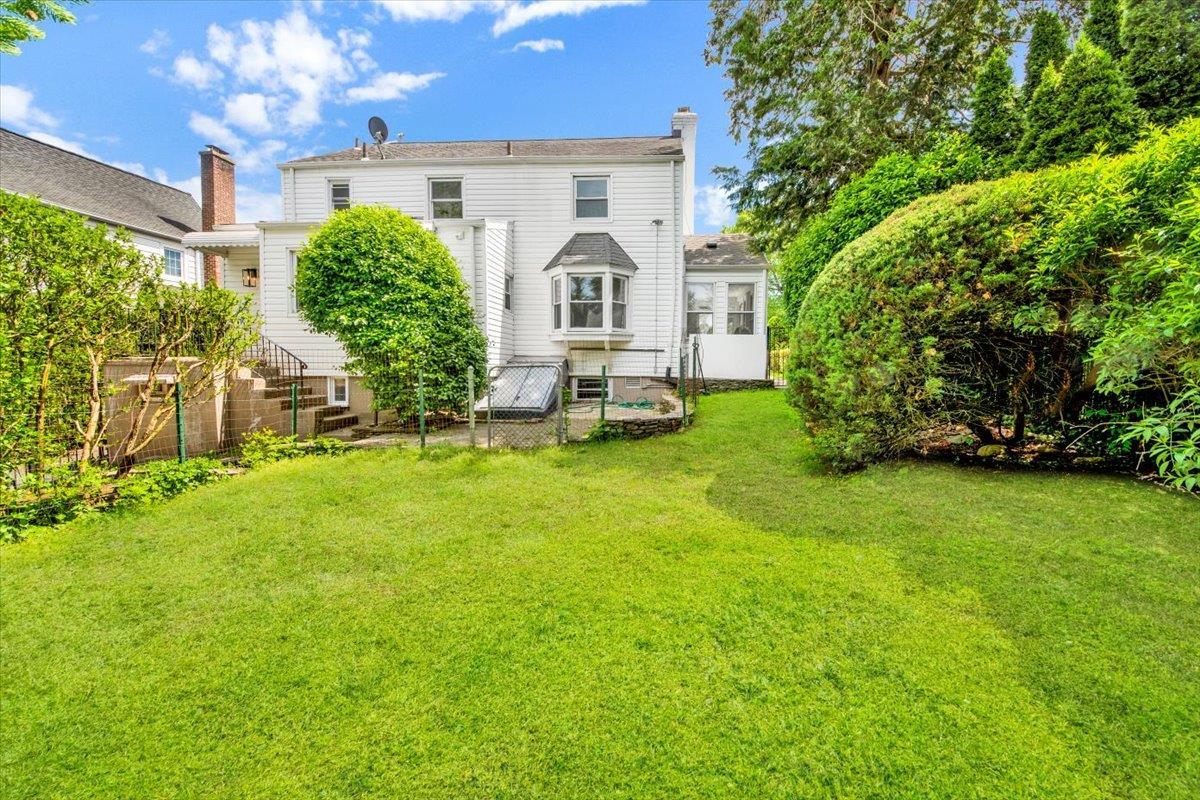 Single Family Mcbride  Westchester County, NY 10603, MLS-861629-34