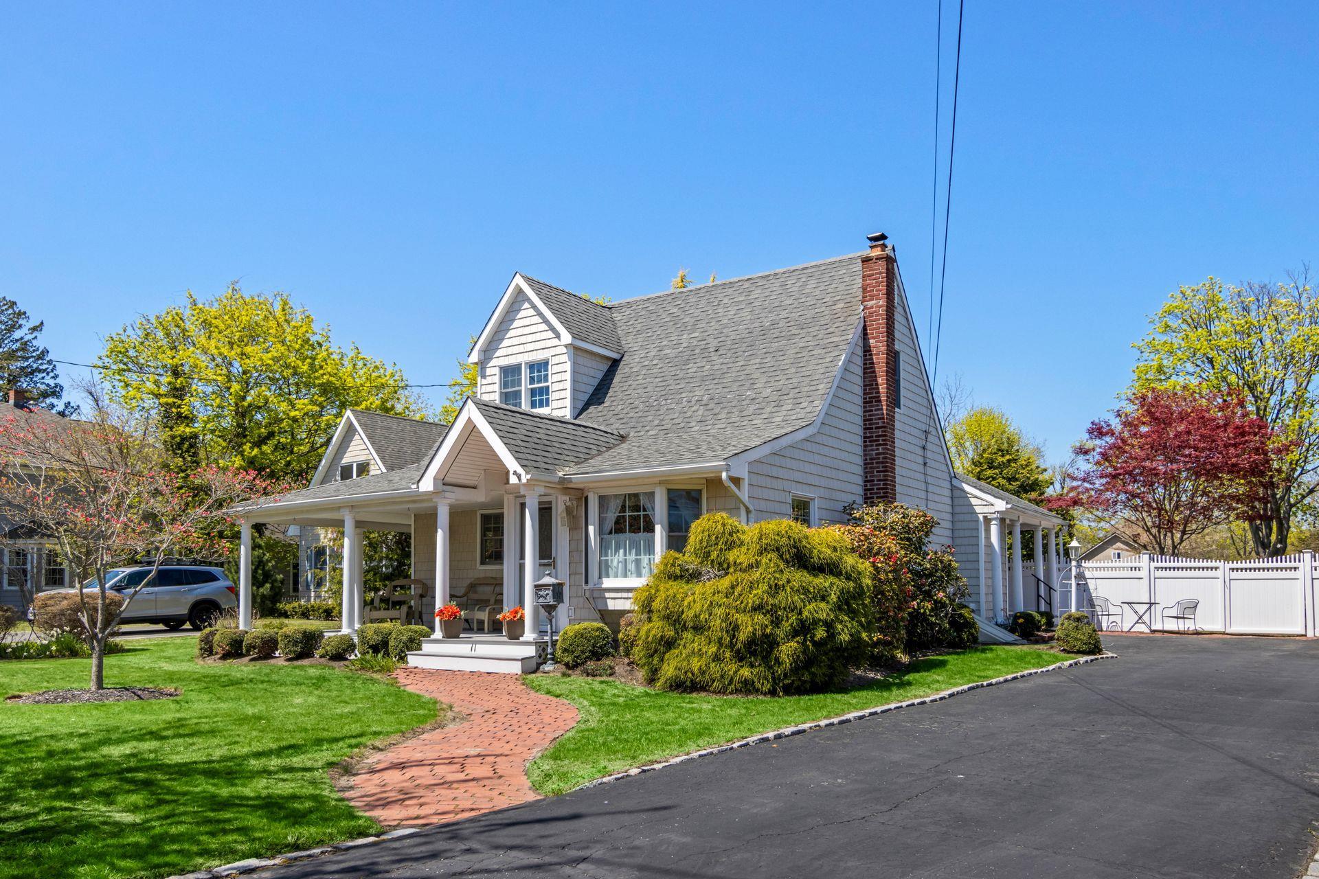 Single Family Maple  Suffolk County, NY 11715, MLS-861634-2