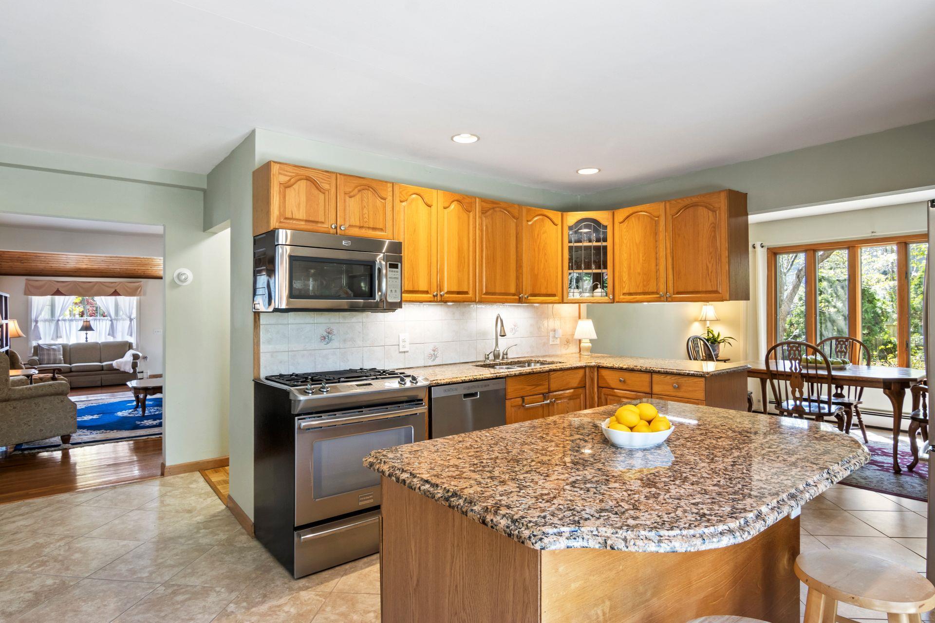 Single Family Maple  Suffolk County, NY 11715, MLS-861634-8