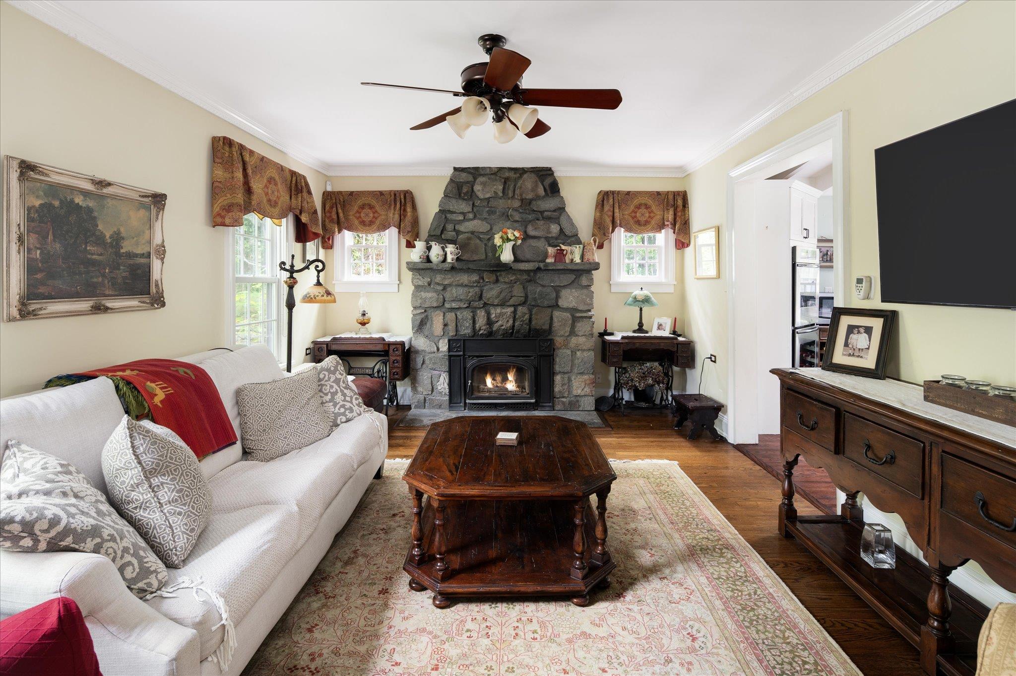 Single Family Granite Springs  Westchester County, NY 10527, MLS-861636-16