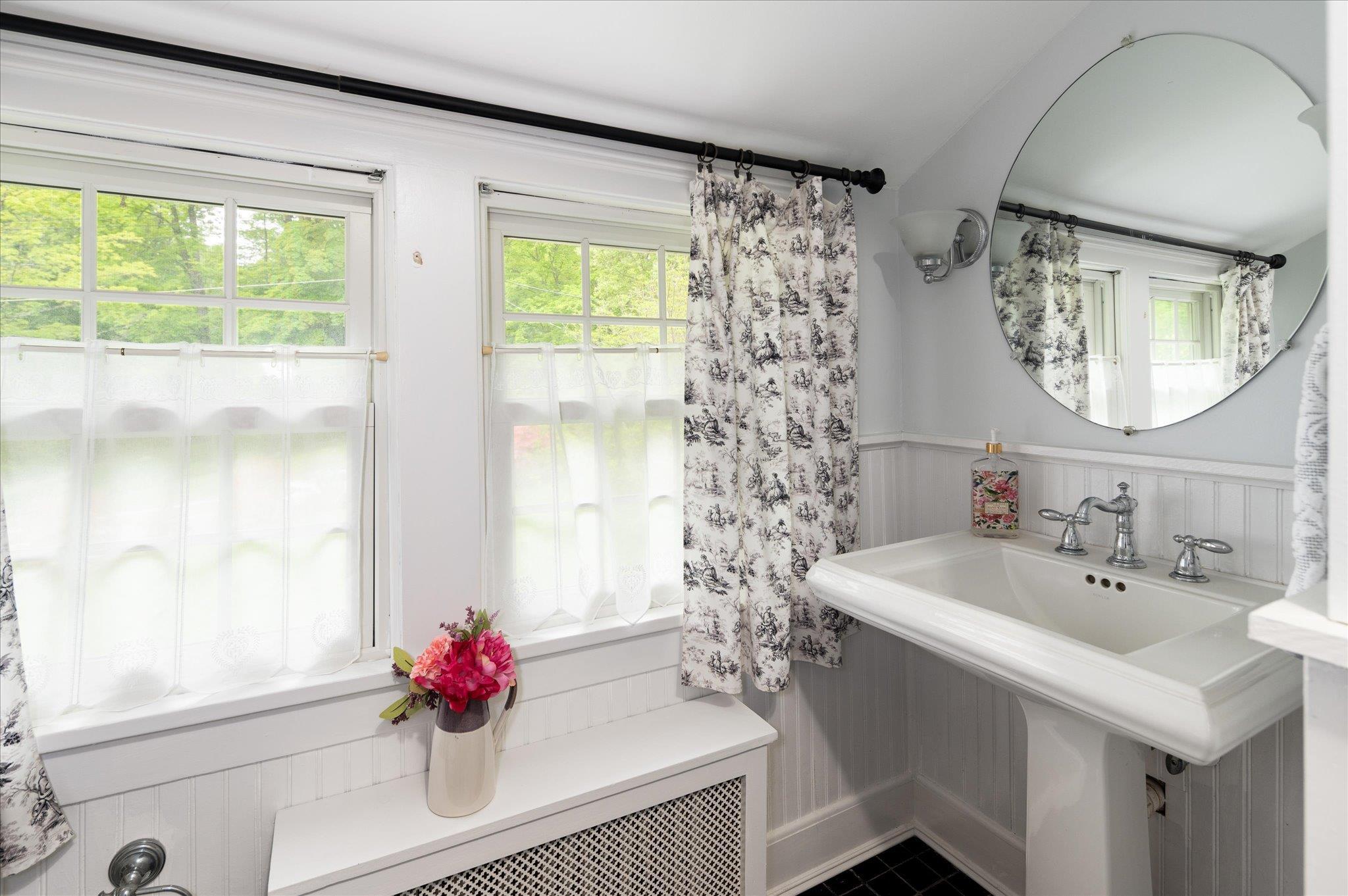 Single Family Granite Springs  Westchester County, NY 10527, MLS-861636-24