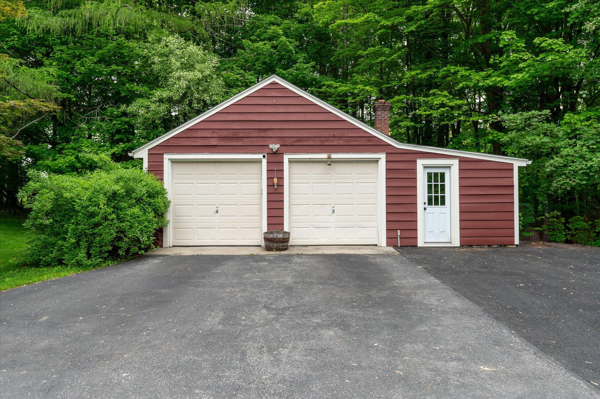 Single Family Granite Springs  Westchester County, NY 10527, MLS-861636-34