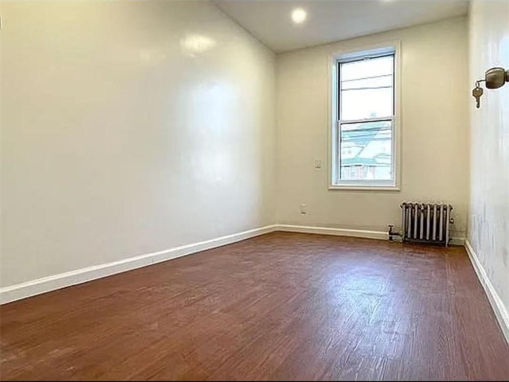 Commercial Sale Flatbush  Brooklyn, NY 11210, MLS-861658-6