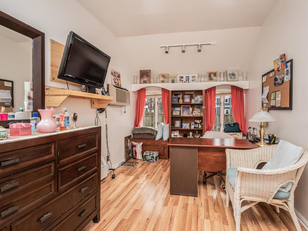 Single Family Mount Pleasant  Westchester County, NY 10703, MLS-861659-17