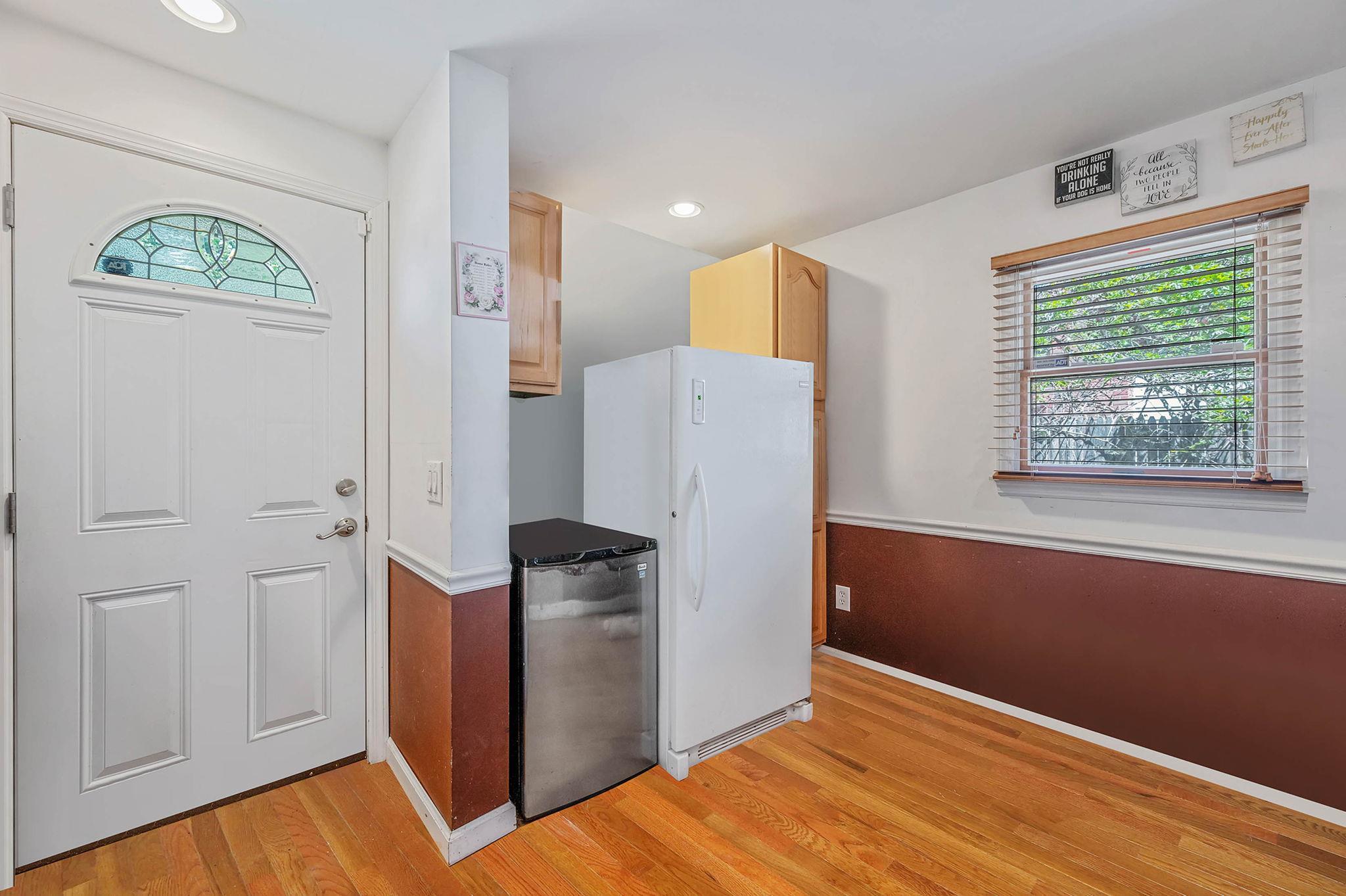 Single Family Waverly  Suffolk County, NY 11742, MLS-861665-30