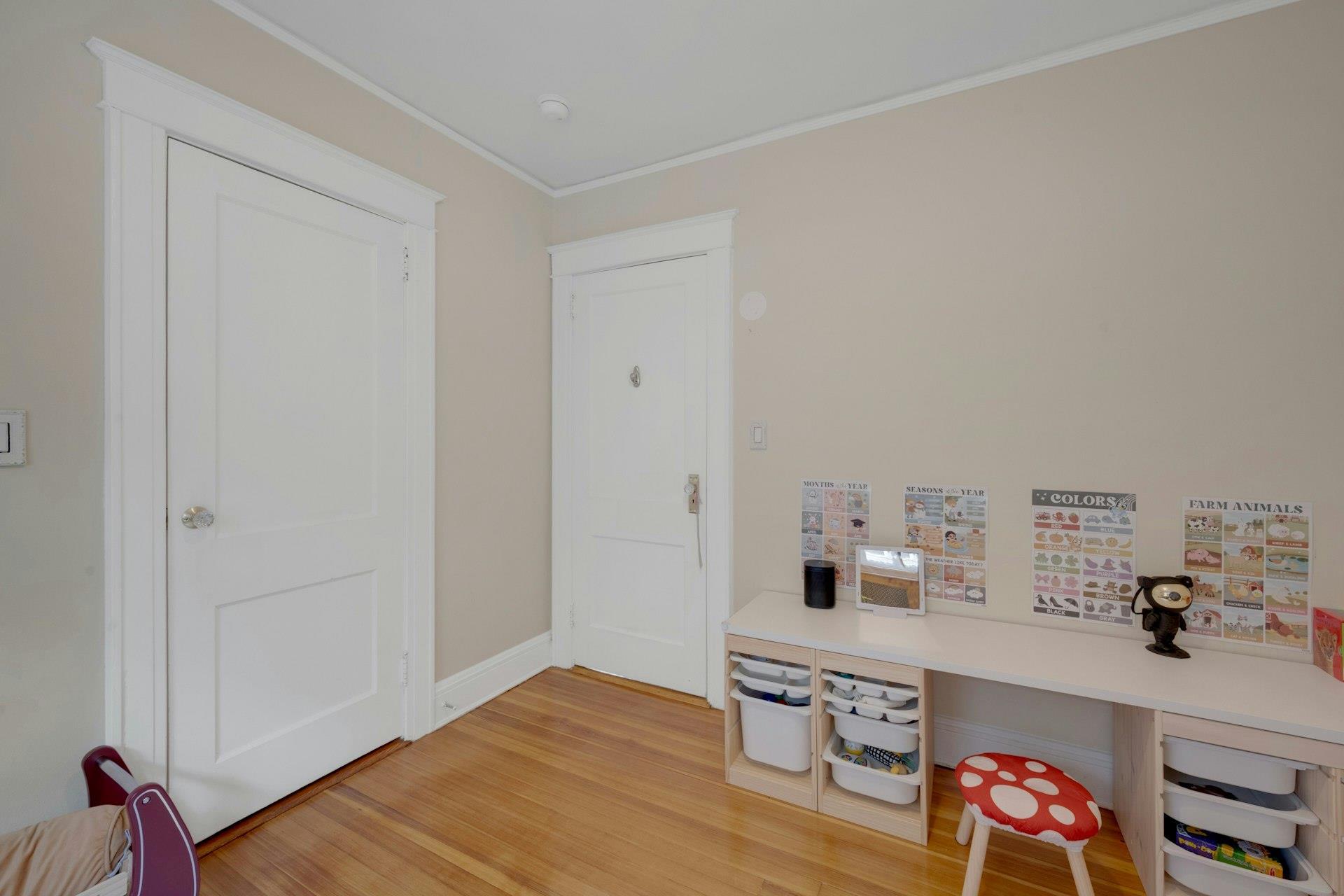 Single Family Faraday  Bronx, NY 10471, MLS-861679-19