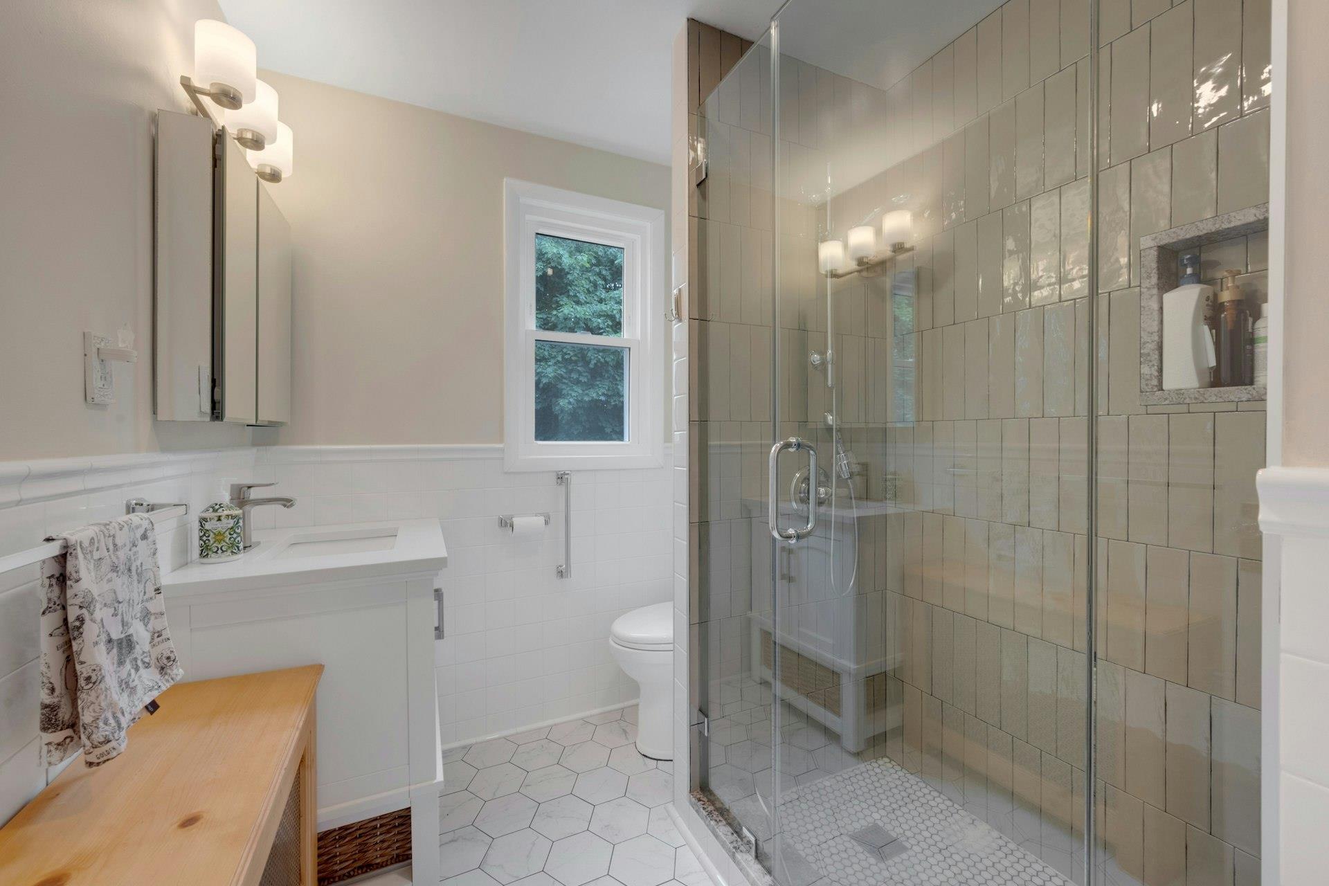Single Family Faraday  Bronx, NY 10471, MLS-861679-22