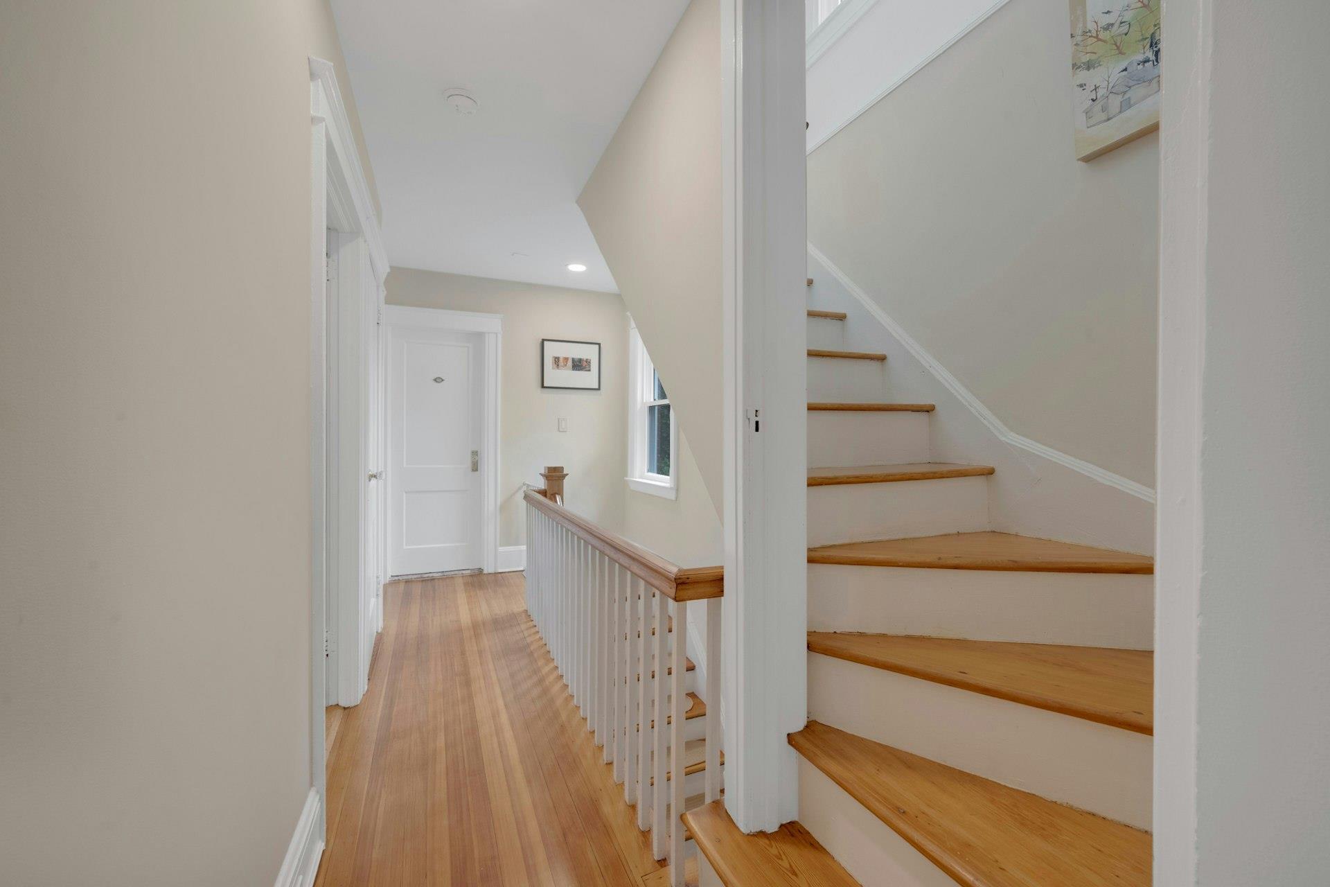 Single Family Faraday  Bronx, NY 10471, MLS-861679-23