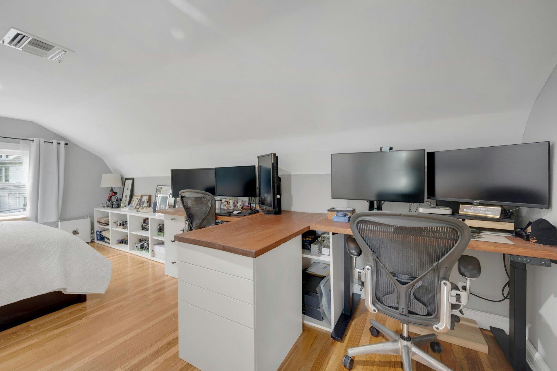 Single Family Faraday  Bronx, NY 10471, MLS-861679-25