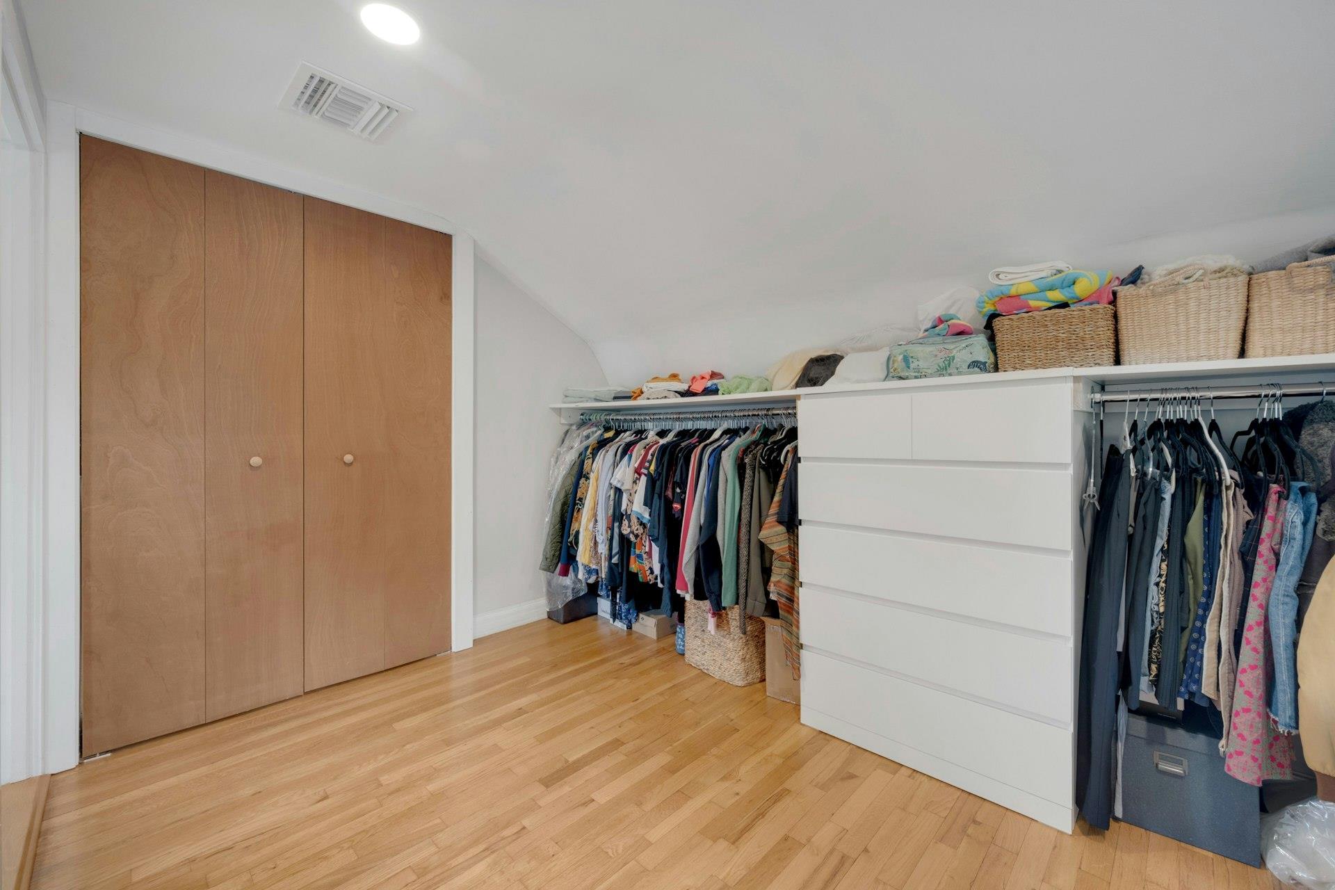 Single Family Faraday  Bronx, NY 10471, MLS-861679-28