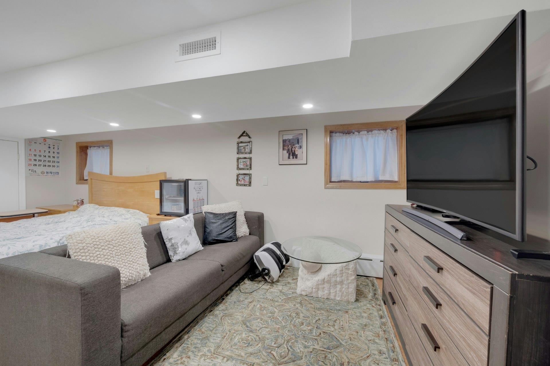 Single Family Faraday  Bronx, NY 10471, MLS-861679-30