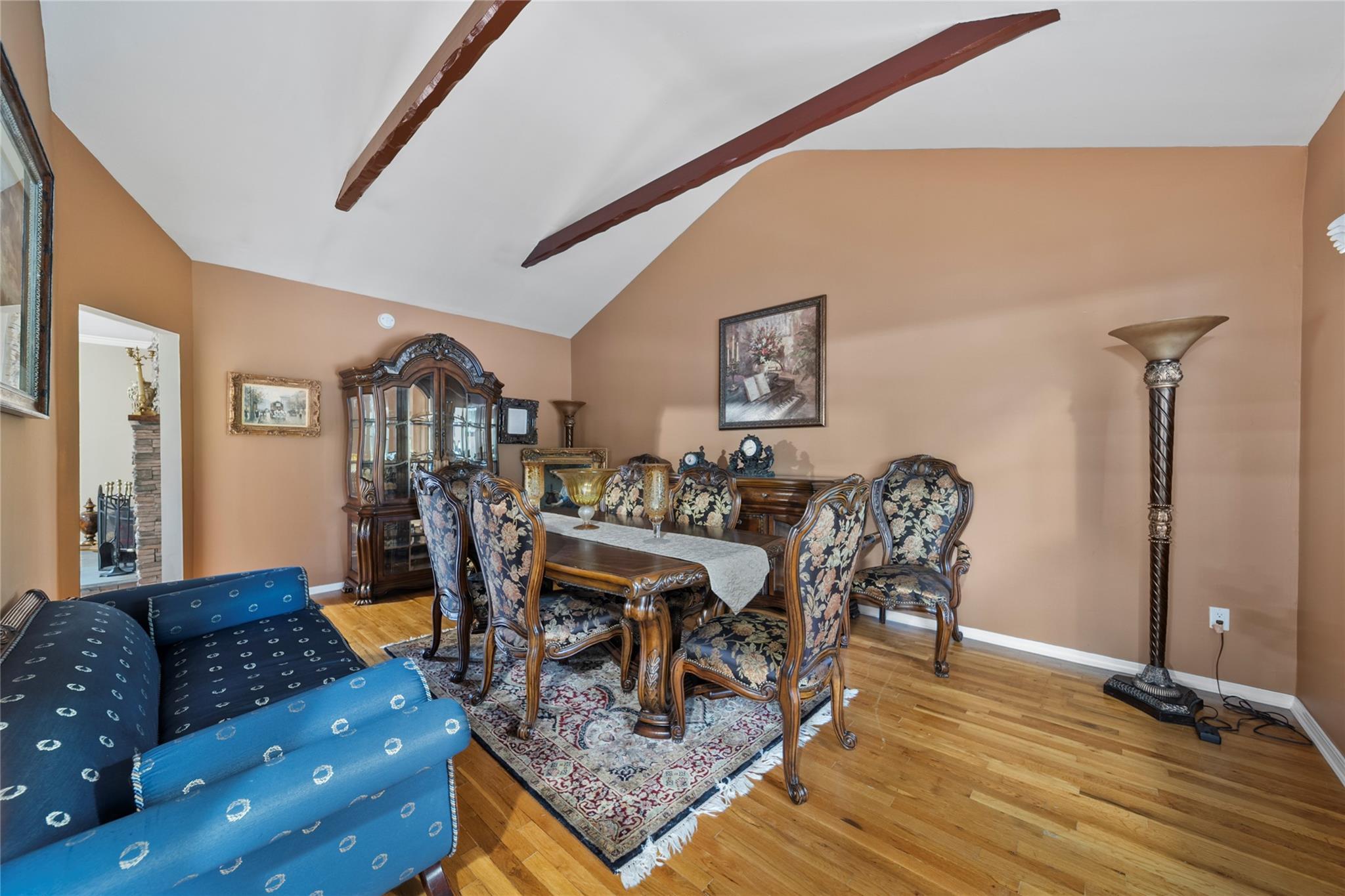 Single Family Maplewood  Suffolk County, NY 11746, MLS-861685-12