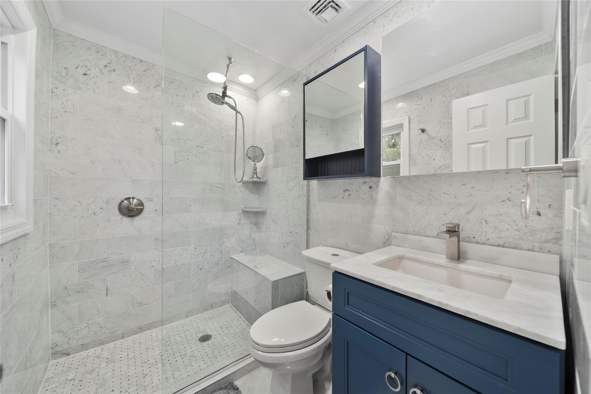 Single Family Maplewood  Suffolk County, NY 11746, MLS-861685-15