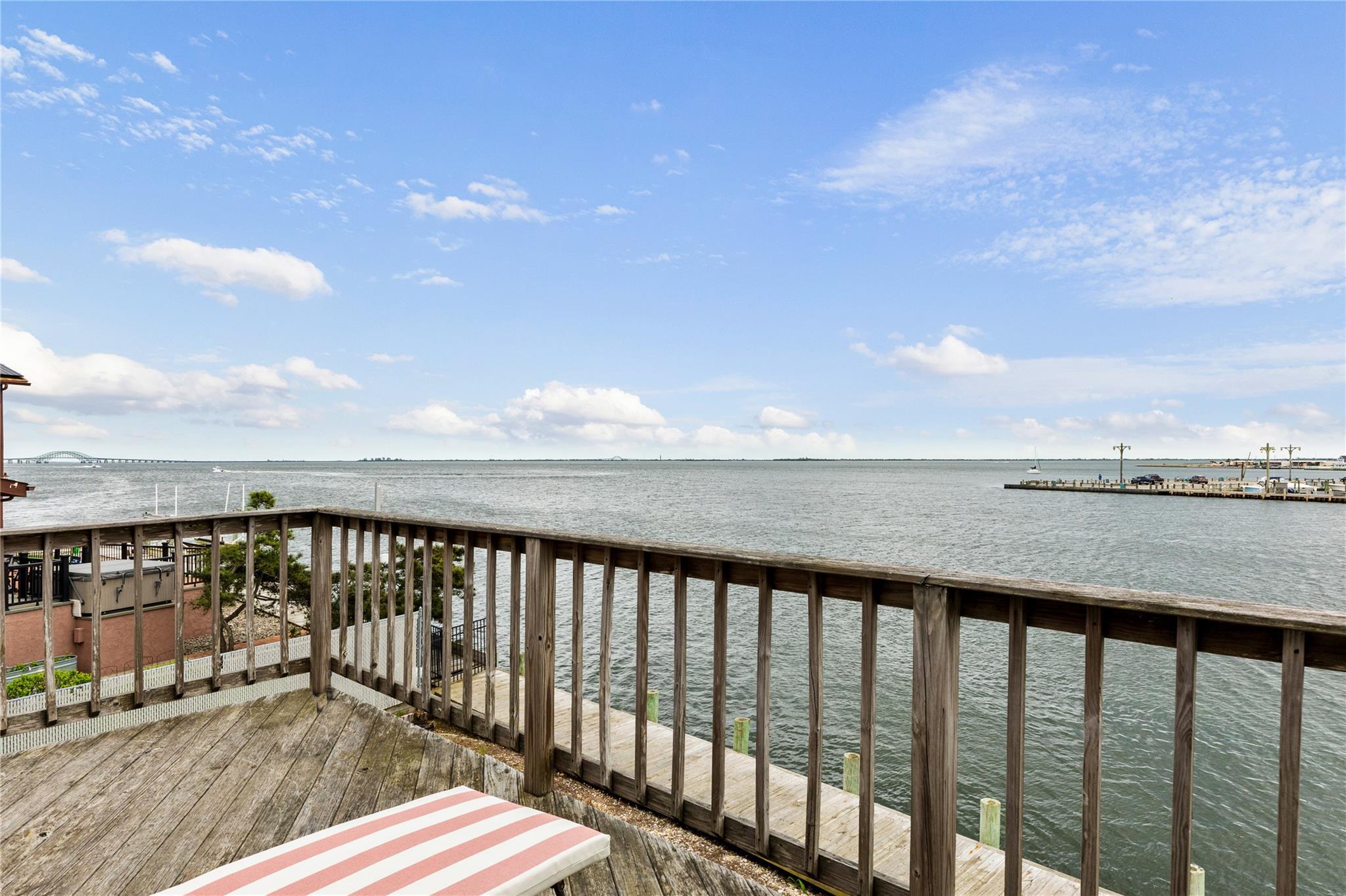 Single Family Sequams  Suffolk County, NY 11795, MLS-861697-27