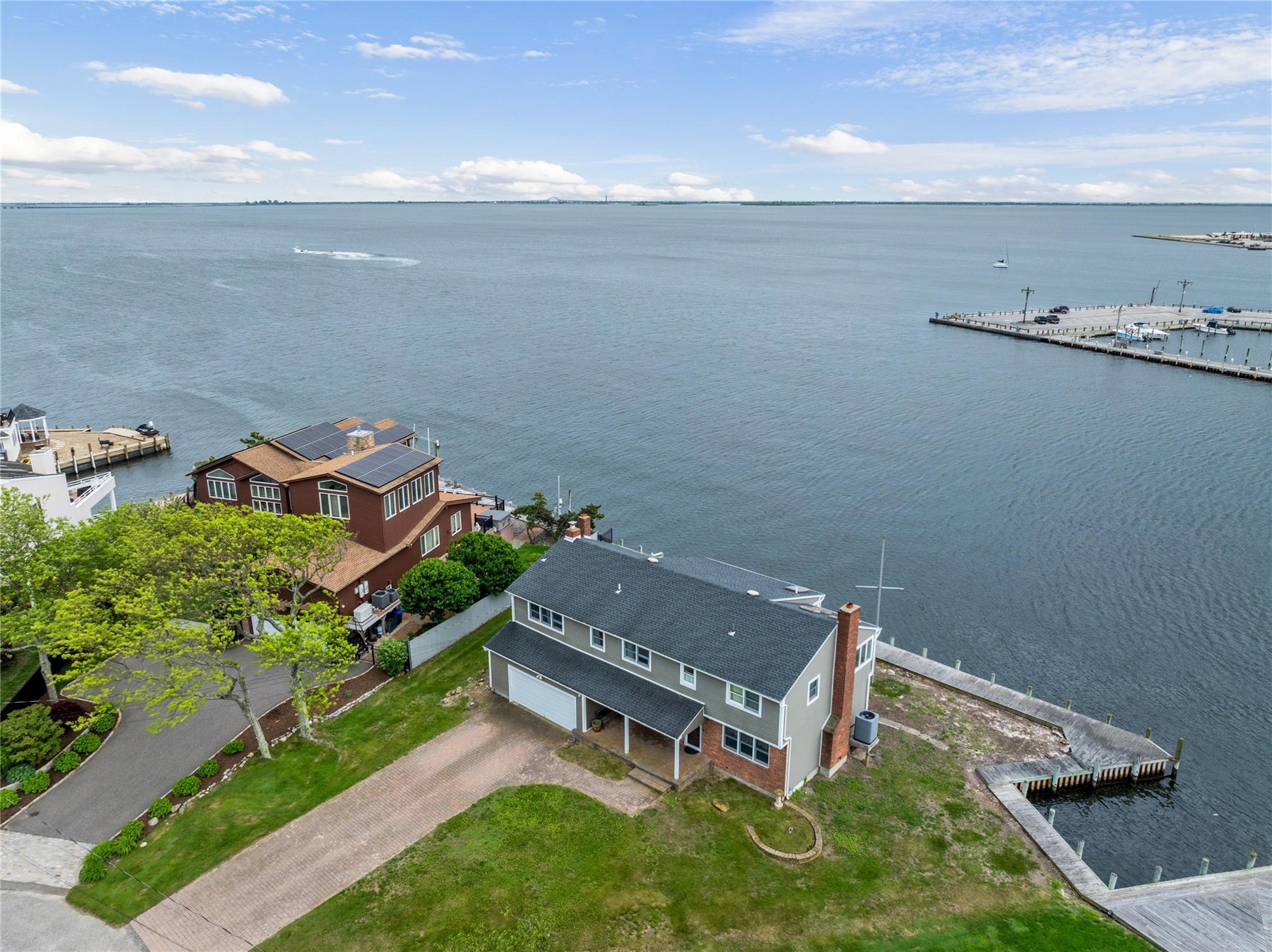 Single Family Sequams  Suffolk County, NY 11795, MLS-861697-3