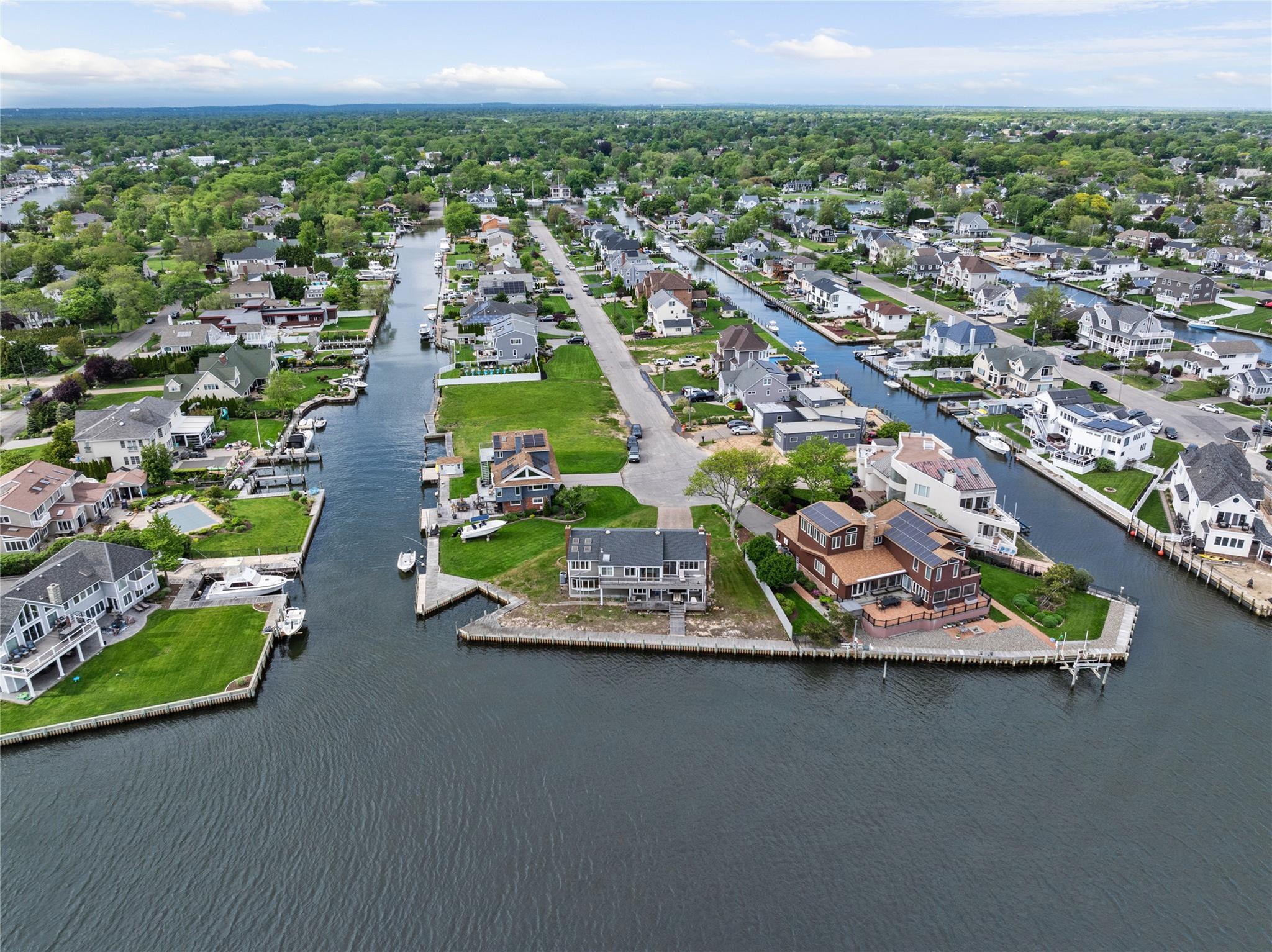 Single Family Sequams  Suffolk County, NY 11795, MLS-861697-6