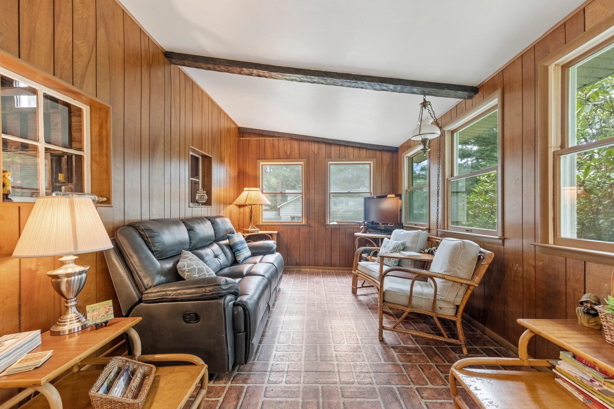 Single Family Oak  Sullivan County, NY 12790, MLS-861704-15
