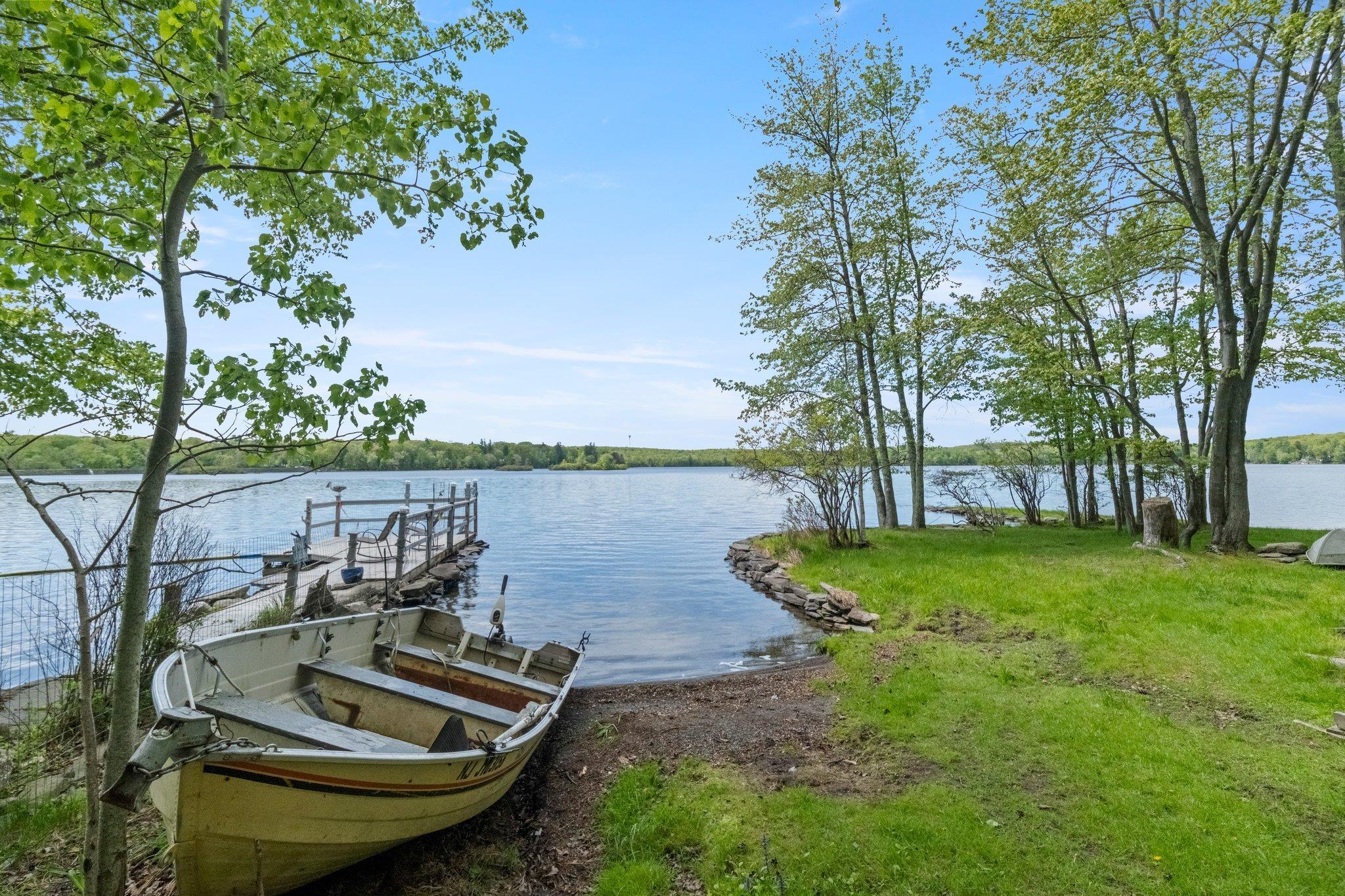 Single Family Oak  Sullivan County, NY 12790, MLS-861704-23