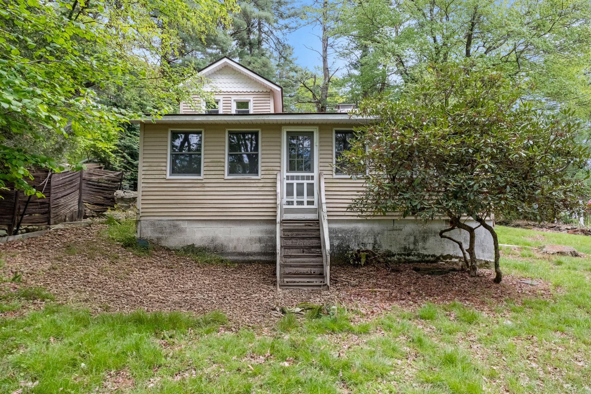 Single Family Oak  Sullivan County, NY 12790, MLS-861704-3