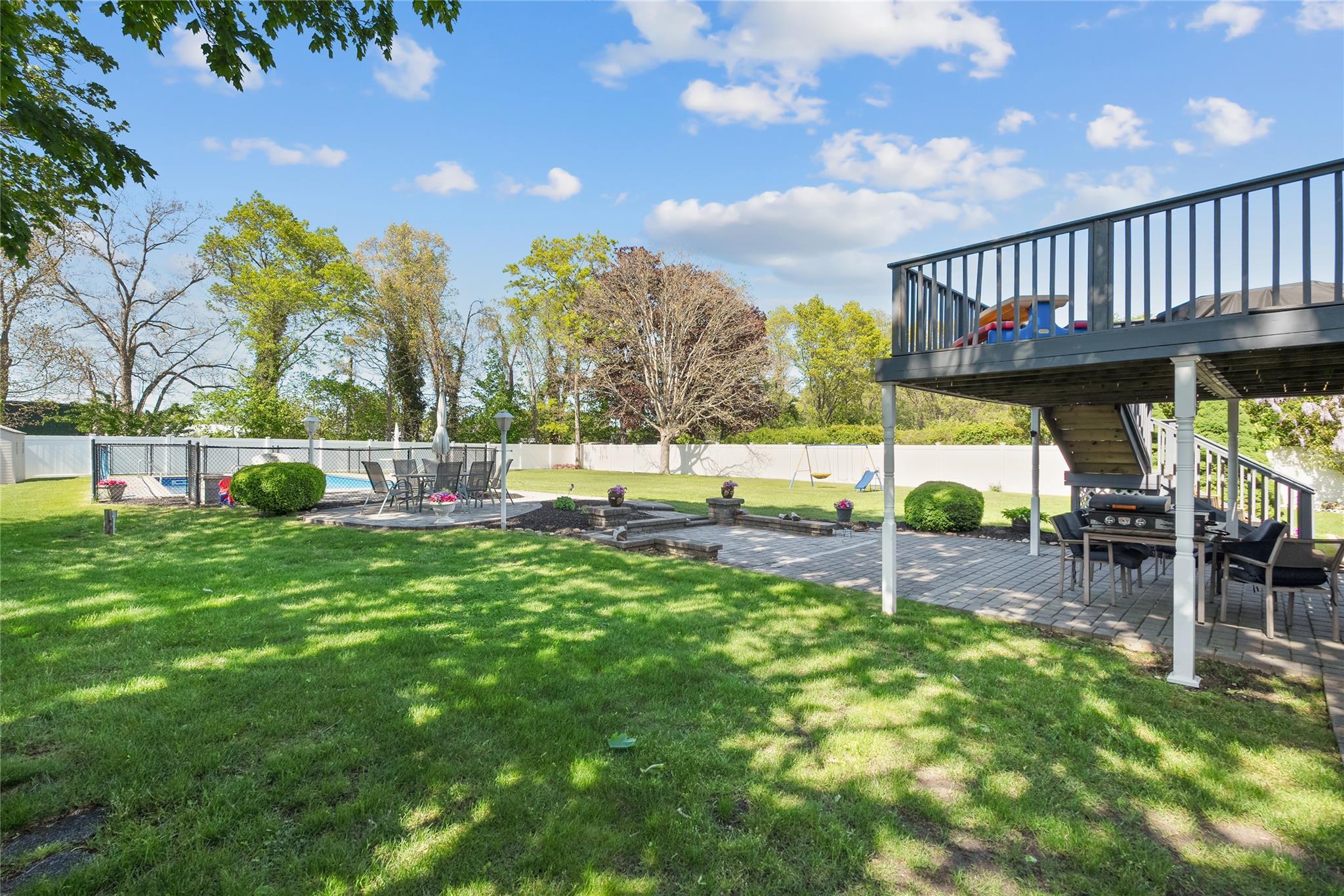 Single Family Nathan  Suffolk County, NY 11716, MLS-861712-25