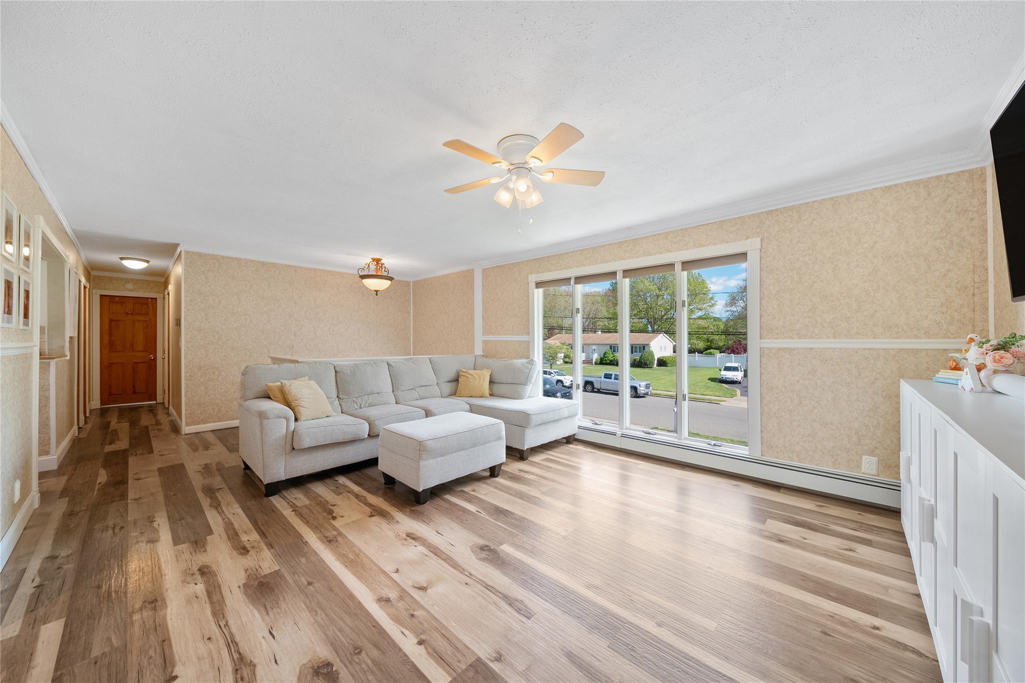 Single Family Nathan  Suffolk County, NY 11716, MLS-861712-7
