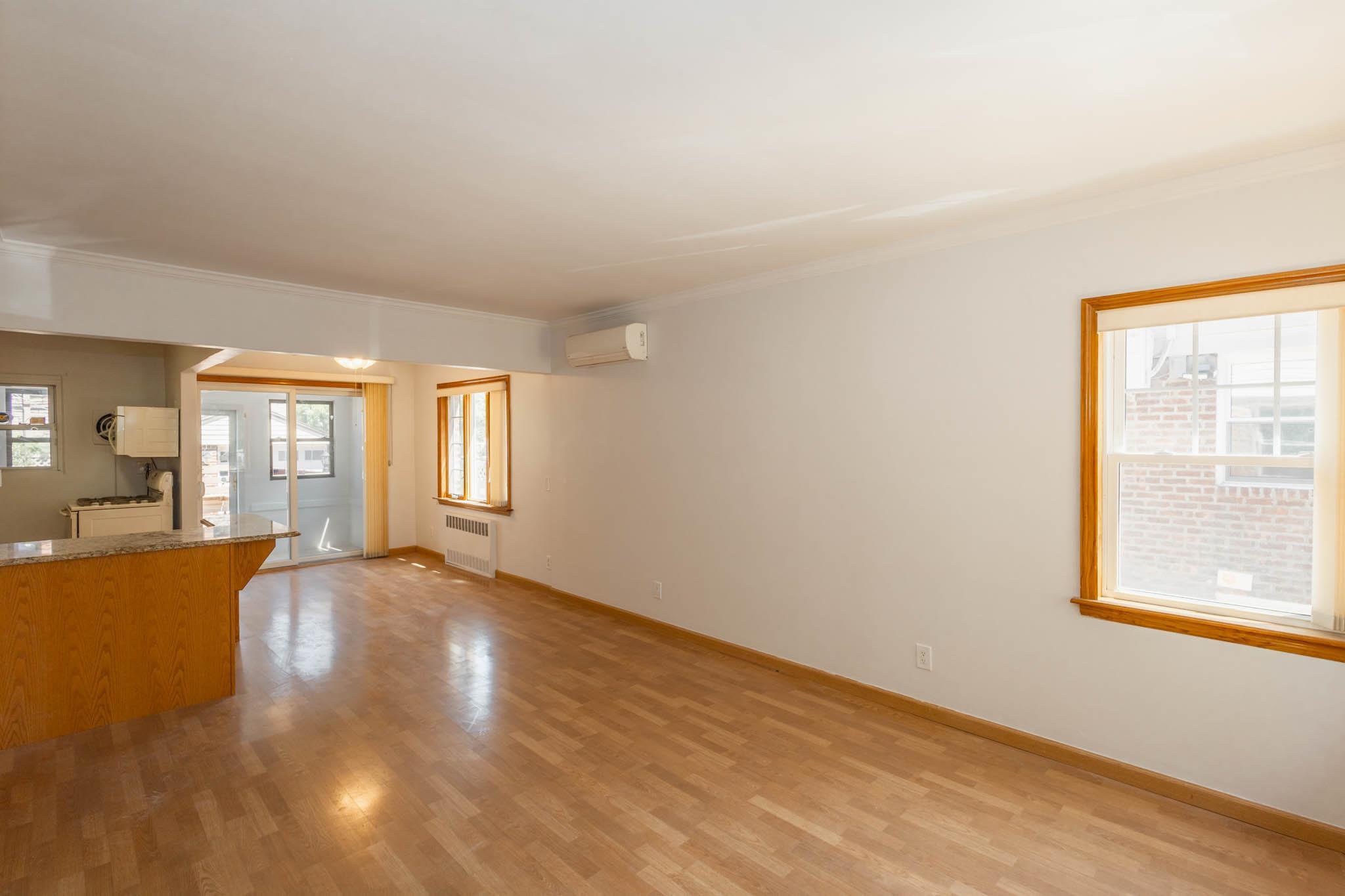 Single Family 47th  Queens, NY 11361, MLS-861717-6