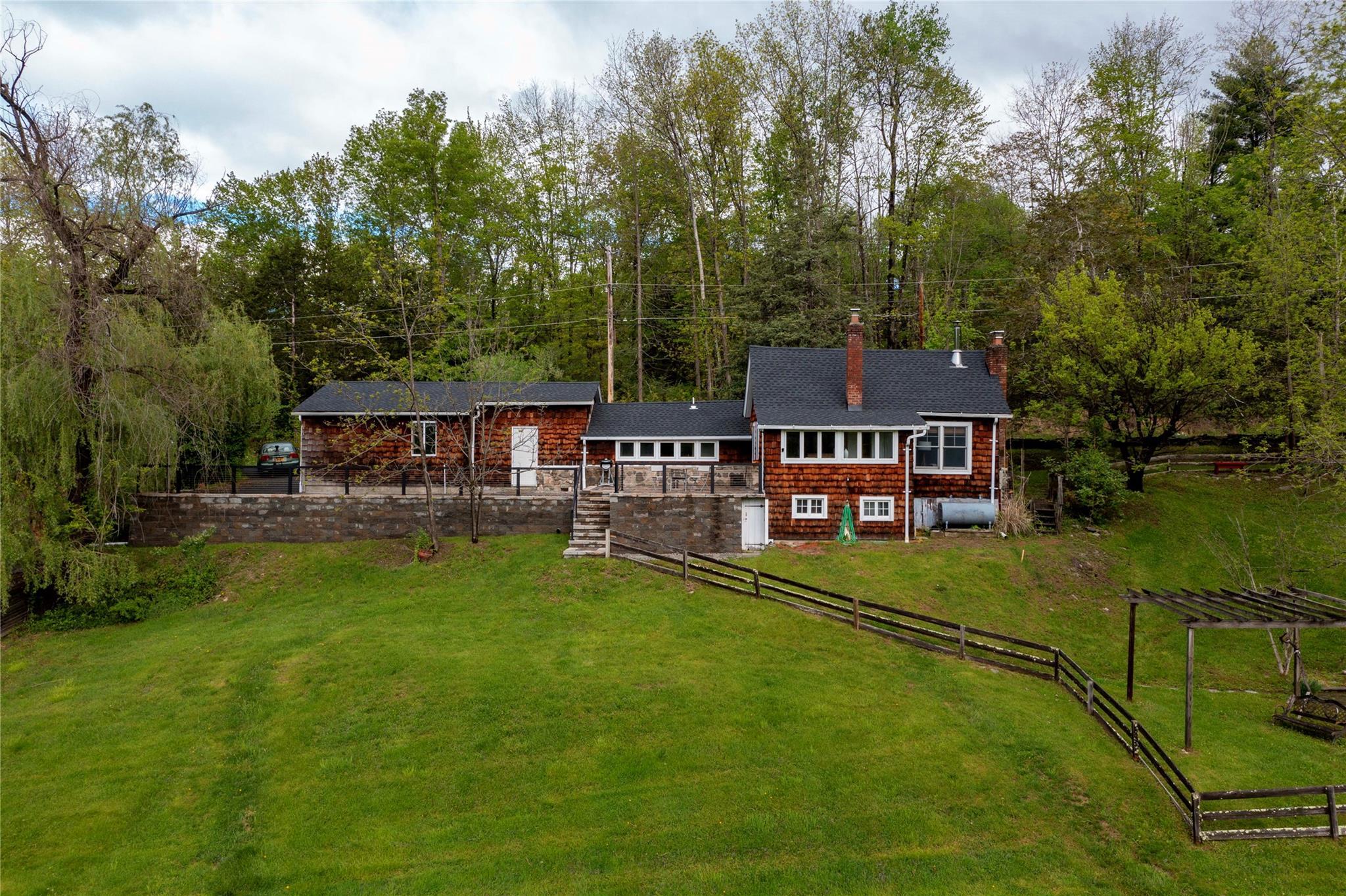 Single Family Albany Post  Ulster County, NY 12561, MLS-861732-2