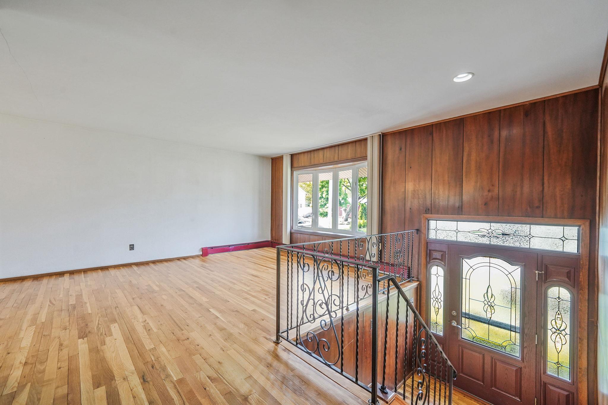 Single Family Tabor  Suffolk County, NY 11717, MLS-861750-11