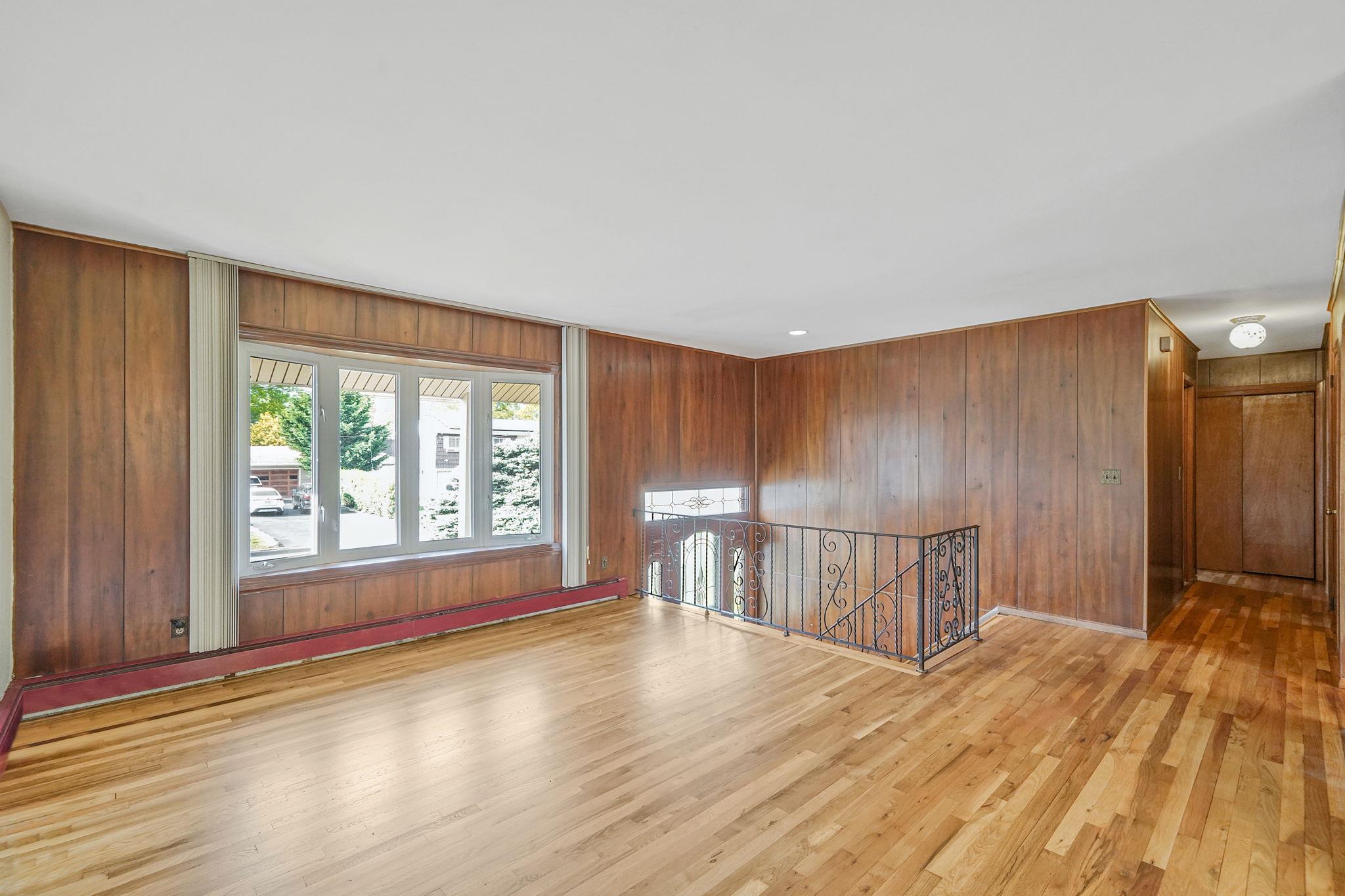 Single Family Tabor  Suffolk County, NY 11717, MLS-861750-14