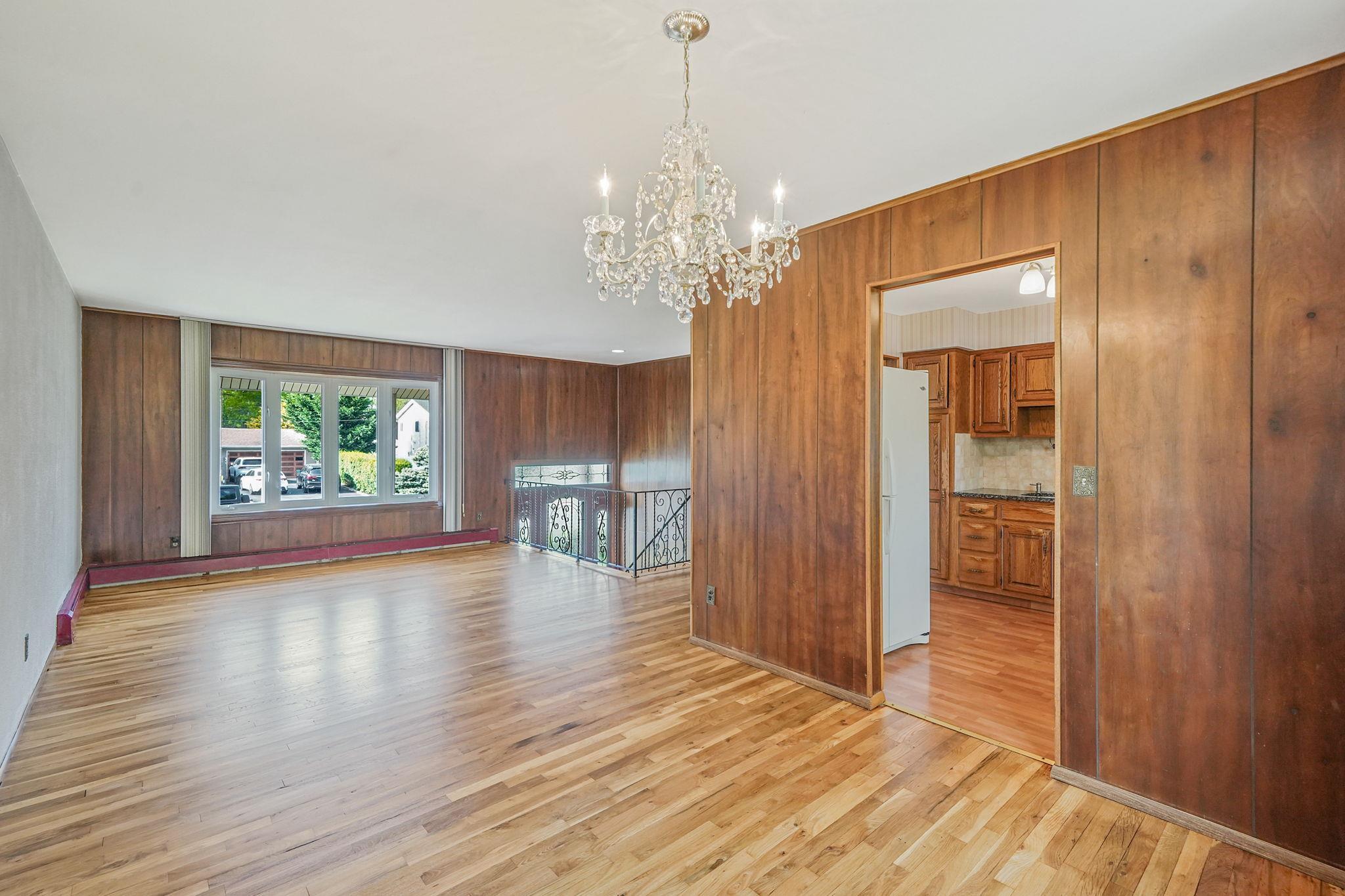Single Family Tabor  Suffolk County, NY 11717, MLS-861750-17