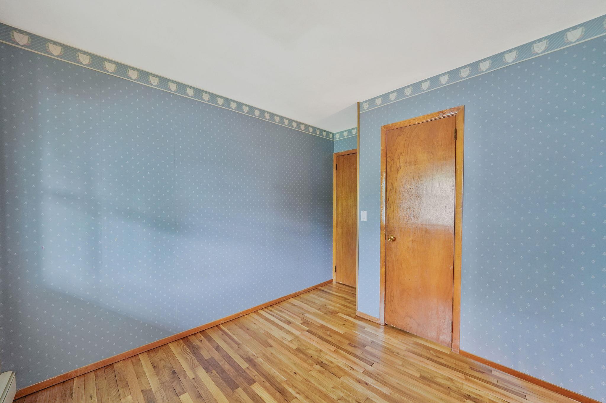 Single Family Tabor  Suffolk County, NY 11717, MLS-861750-28