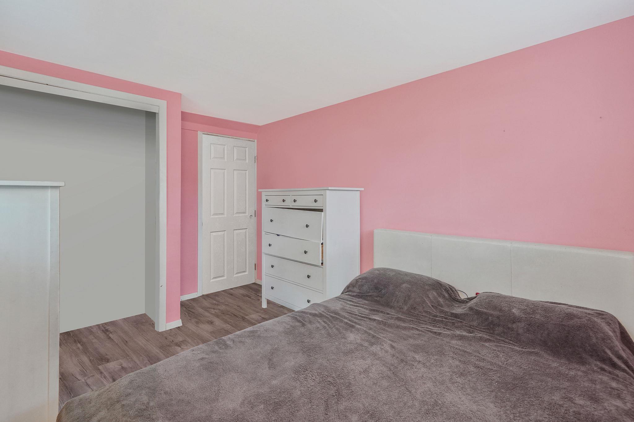 Single Family Tabor  Suffolk County, NY 11717, MLS-861750-32