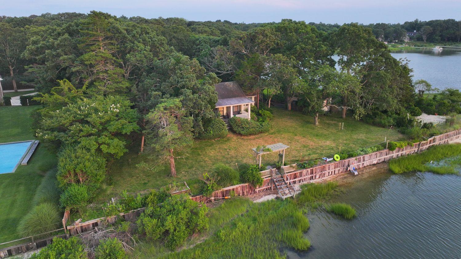 Single Family Noyack  Suffolk County, NY 11968, MLS-861754-3