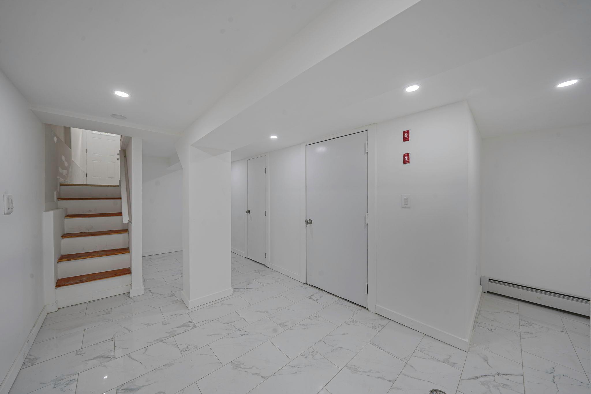 Single Family 92nd  Queens, NY 11421, MLS-861764-19