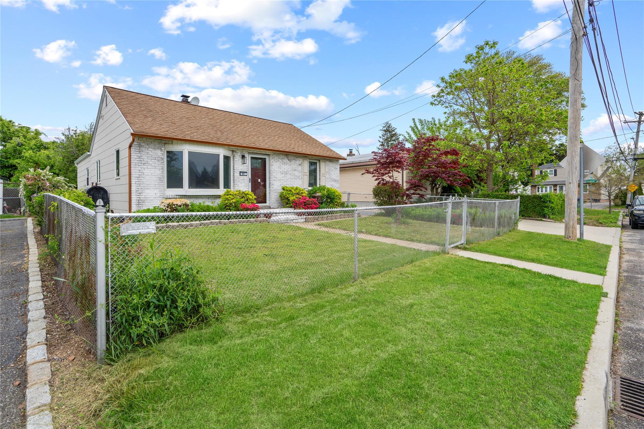 Single Family Brennan  Suffolk County, NY 11729, MLS-861765-2