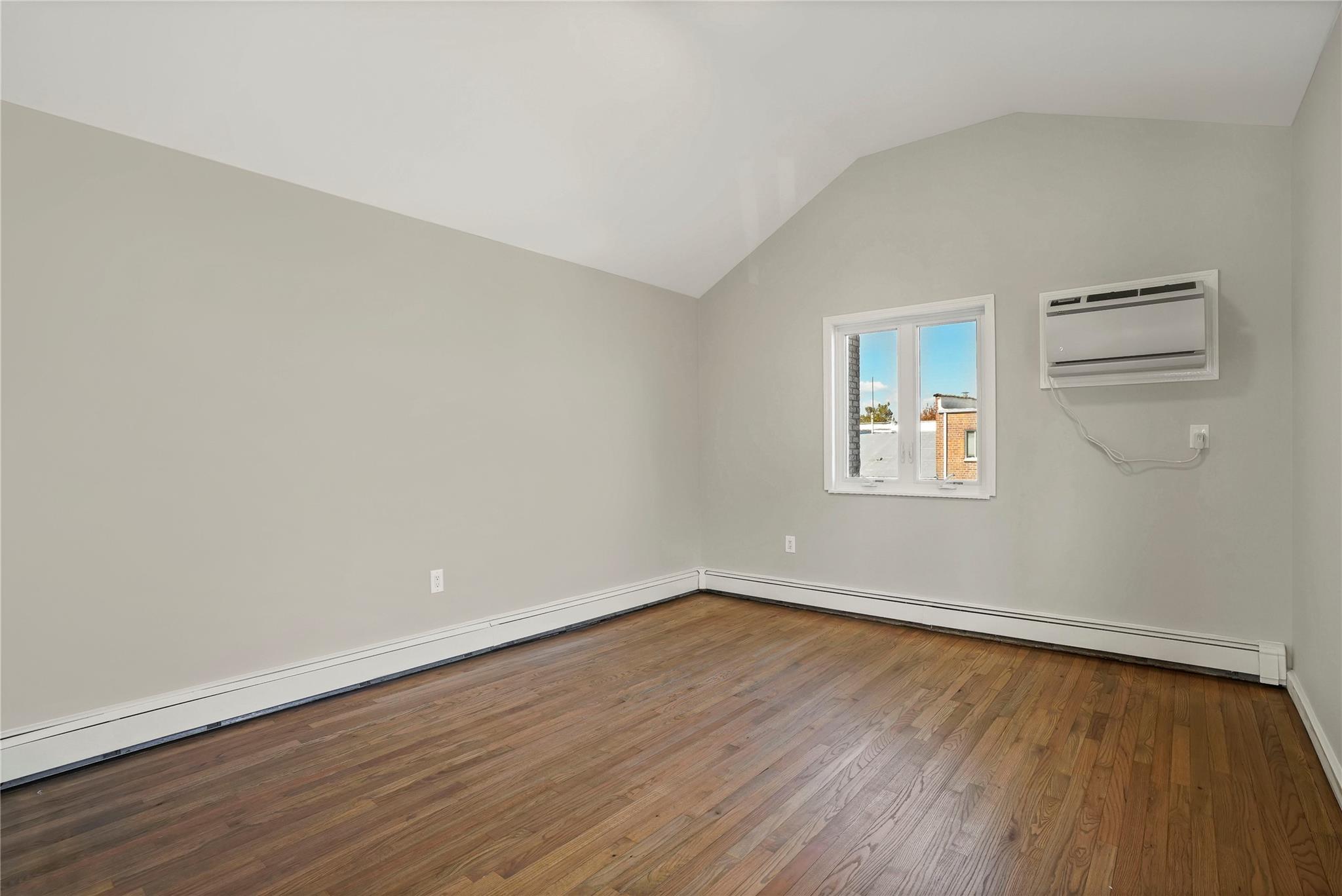 Single Family 62  Queens, NY 11379, MLS-861768-16
