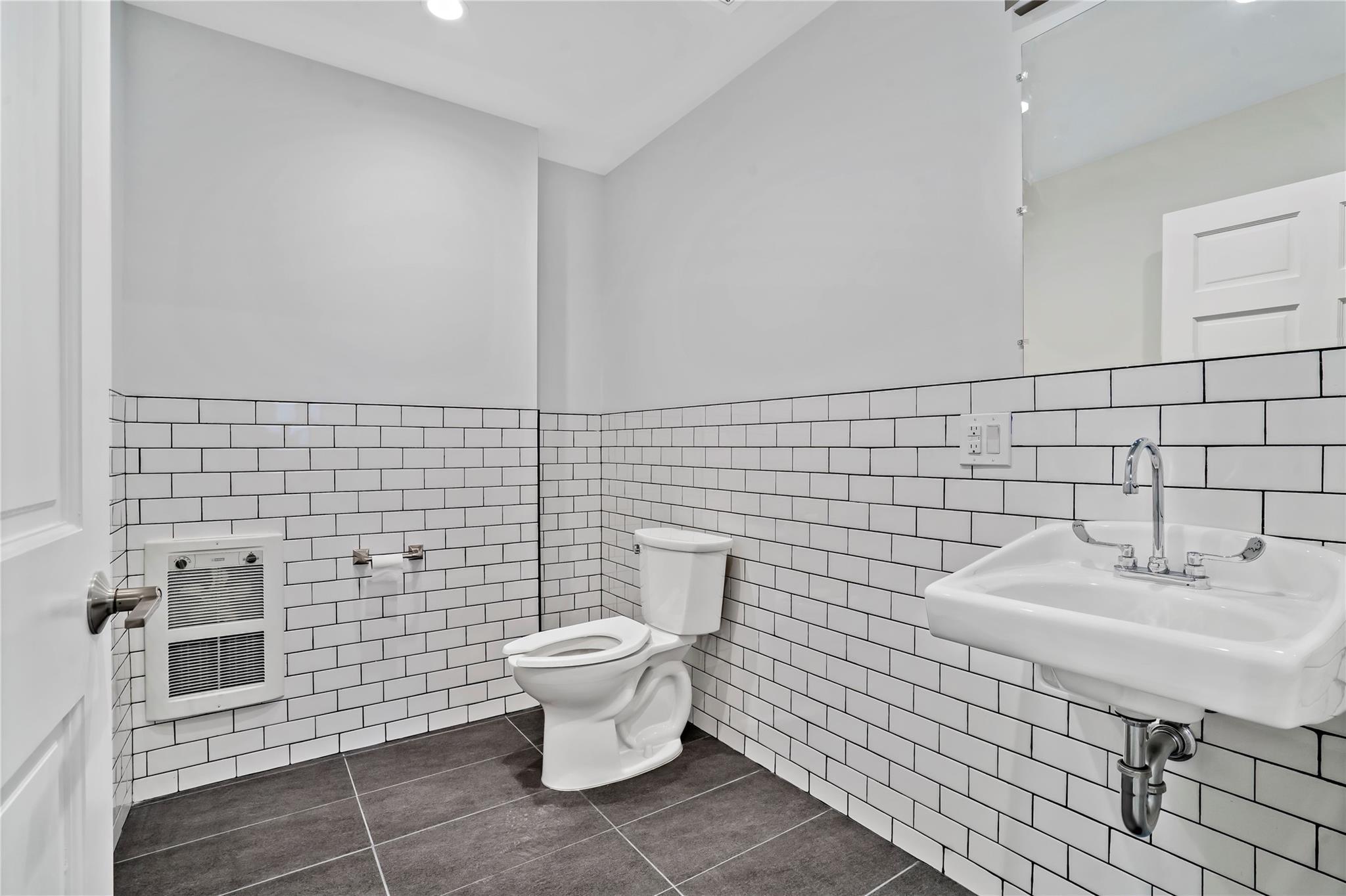Single Family 62  Queens, NY 11379, MLS-861768-18