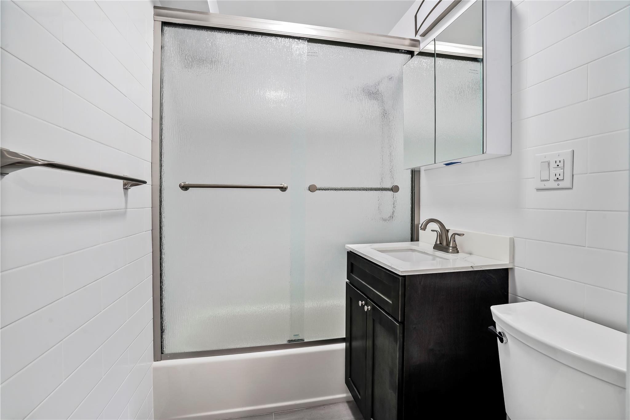 Single Family 62  Queens, NY 11379, MLS-861768-23