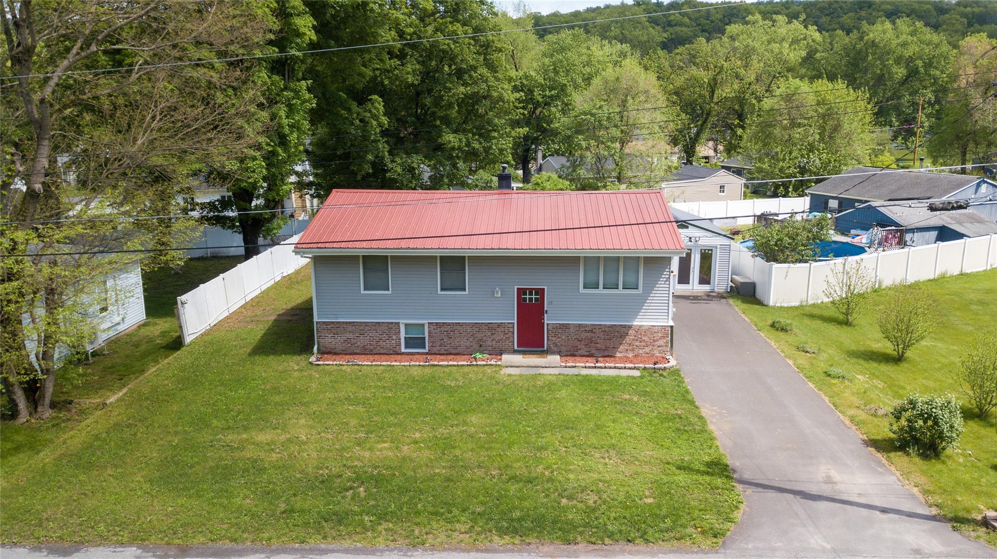 Single Family Mossy Brook  Ulster County, NY 12440, MLS-861775-28