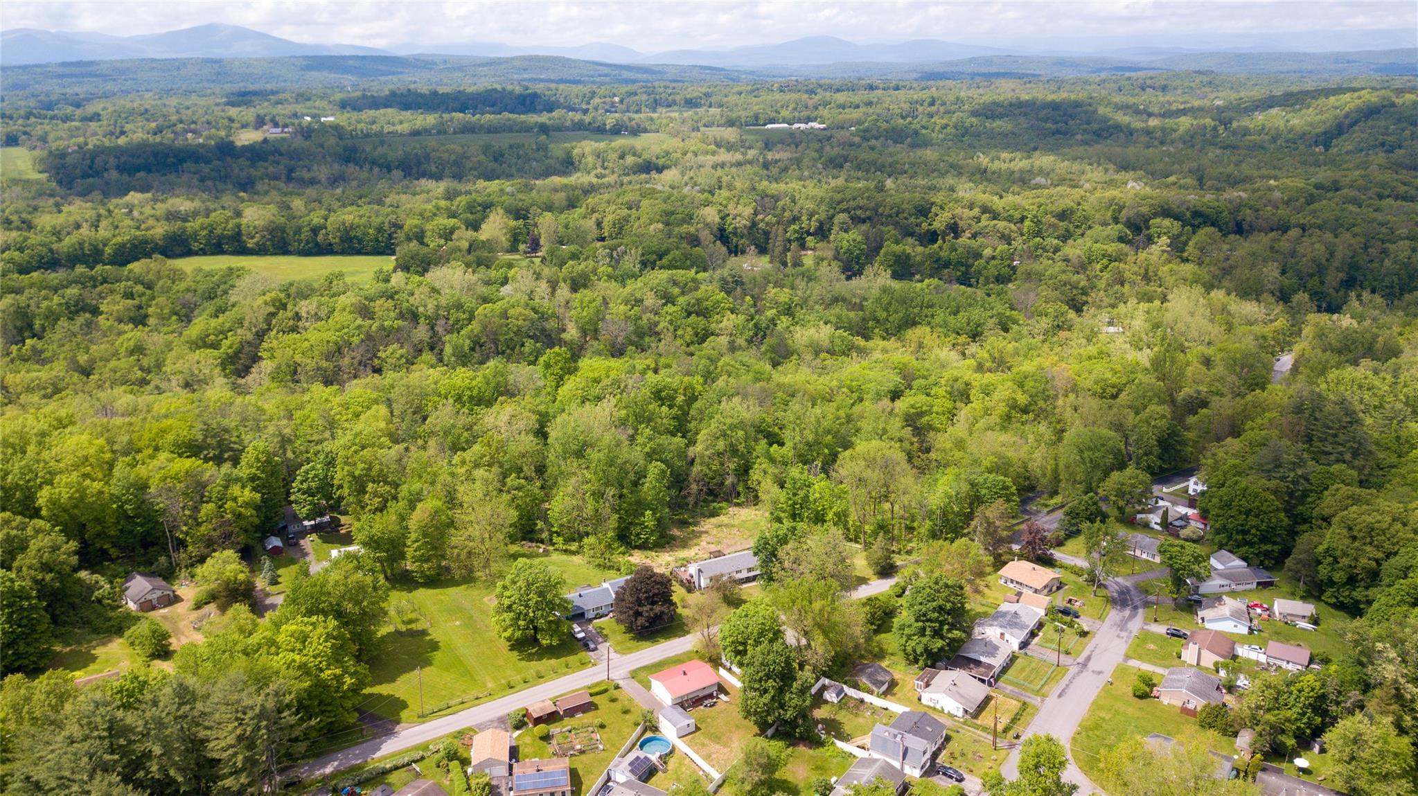Single Family Mossy Brook  Ulster County, NY 12440, MLS-861775-31