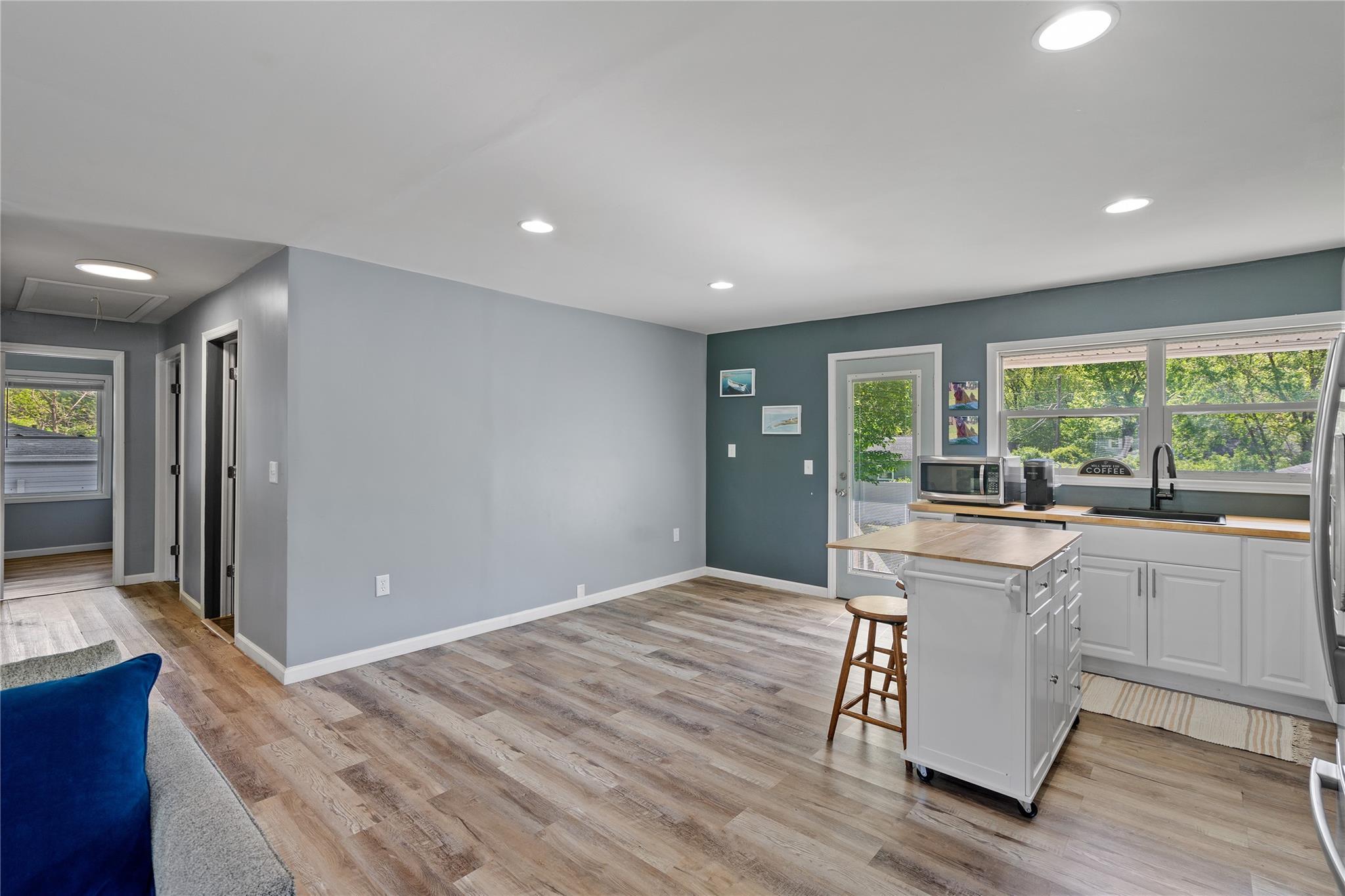 Single Family Mossy Brook  Ulster County, NY 12440, MLS-861775-4