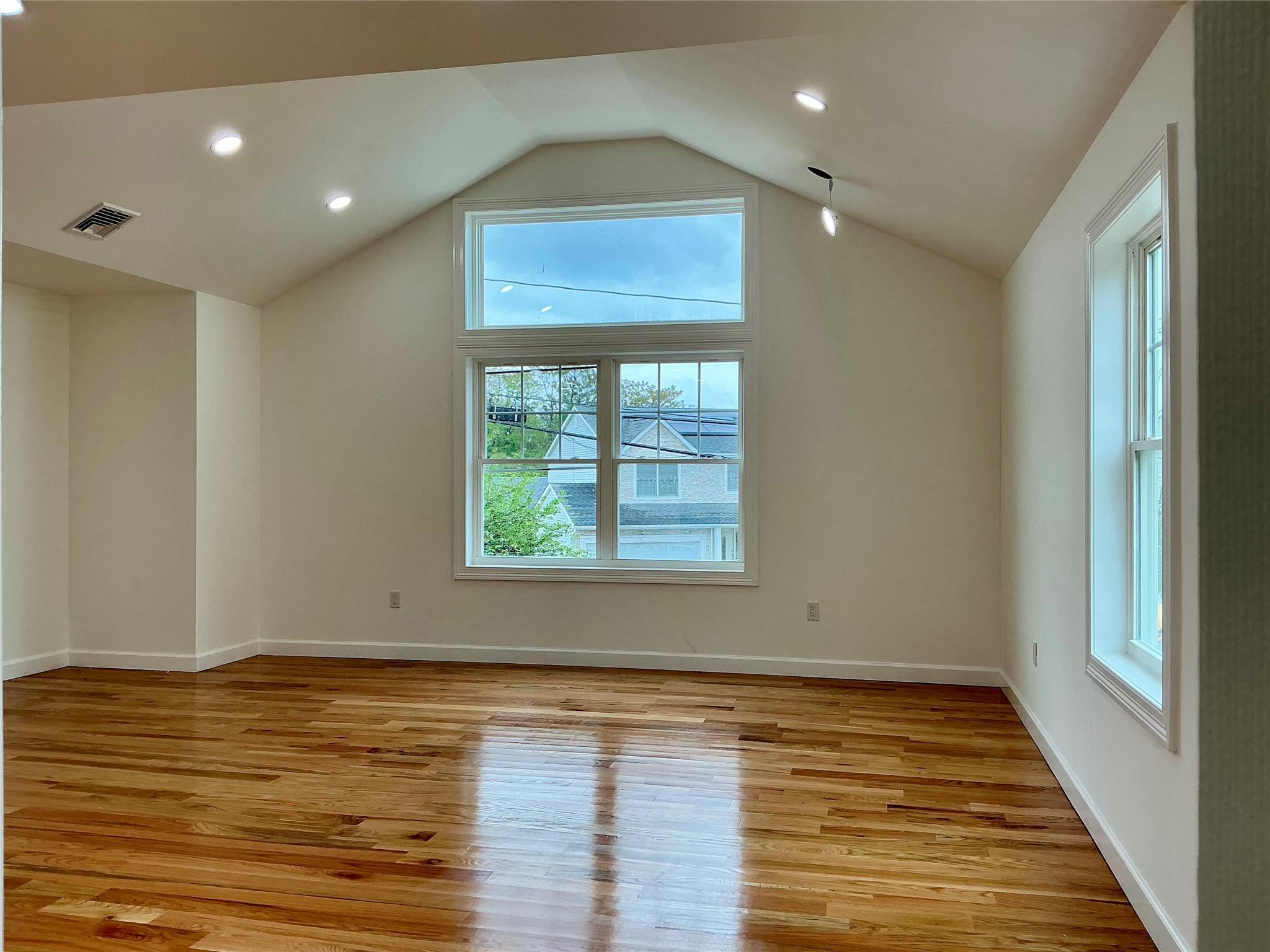 Single Family Miller  Suffolk County, NY 11701, MLS-861776-12