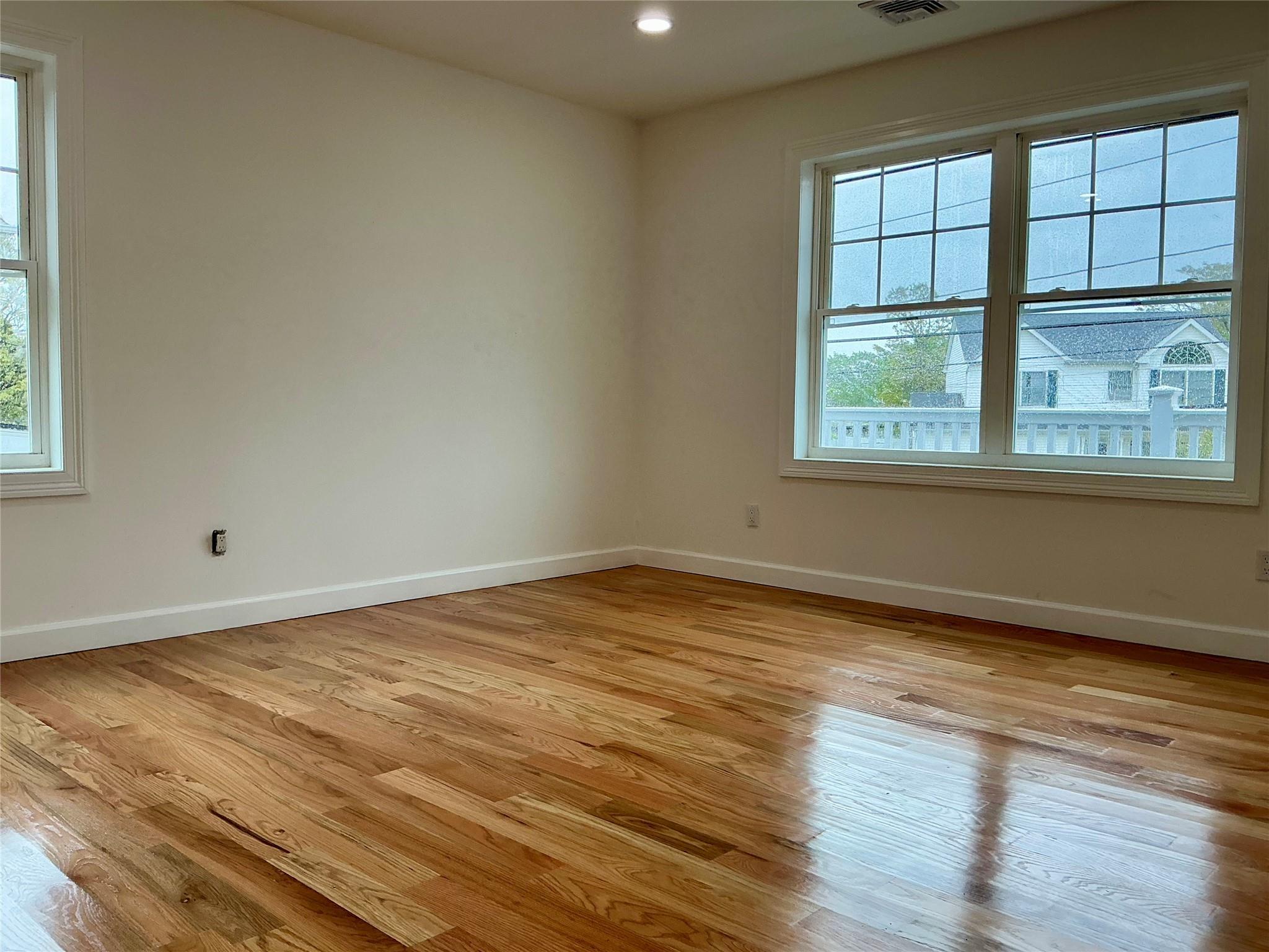 Single Family Miller  Suffolk County, NY 11701, MLS-861776-15