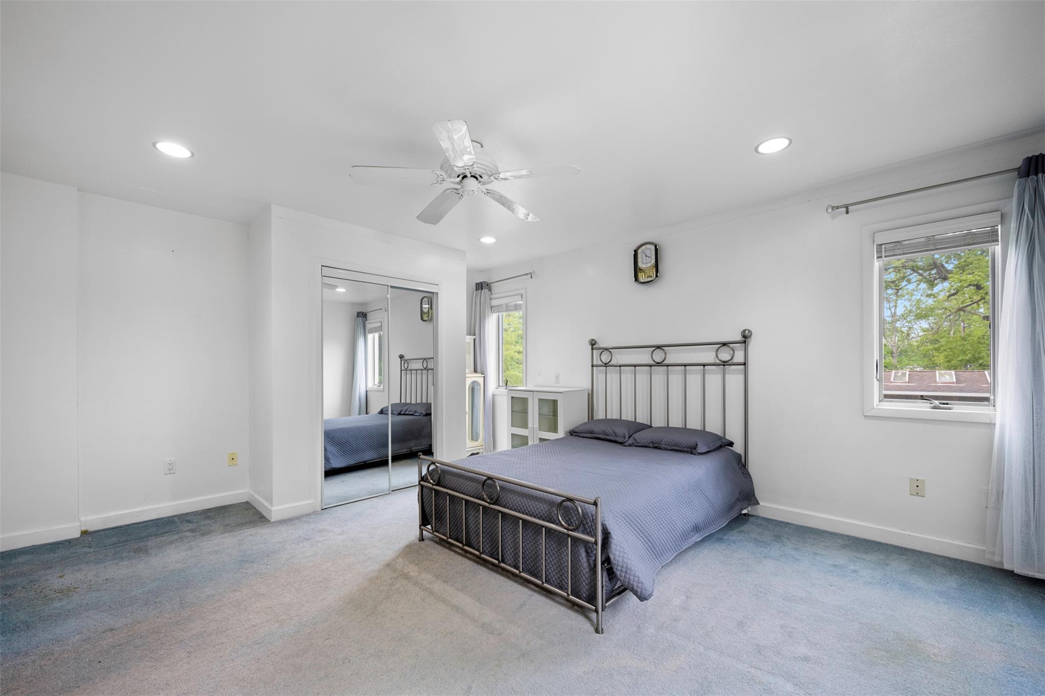Single Family Oakhurst  Suffolk County, NY 11746, MLS-861778-17