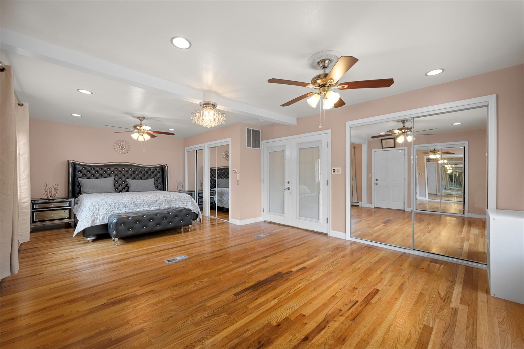 Single Family Oakhurst  Suffolk County, NY 11746, MLS-861778-19