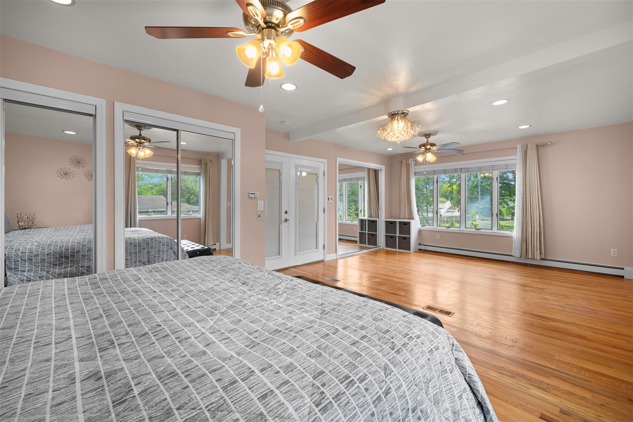 Single Family Oakhurst  Suffolk County, NY 11746, MLS-861778-21