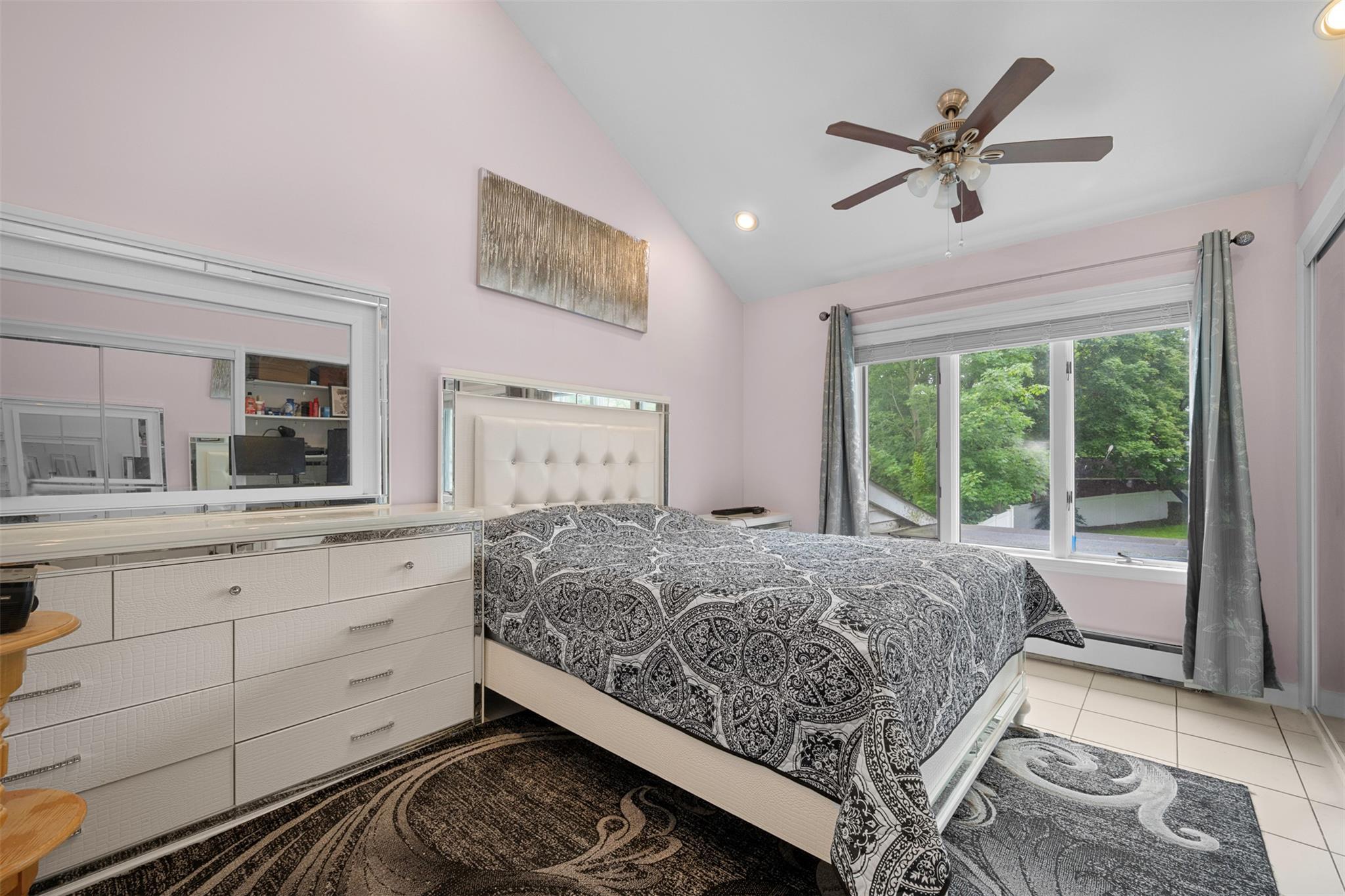 Single Family Oakhurst  Suffolk County, NY 11746, MLS-861778-31