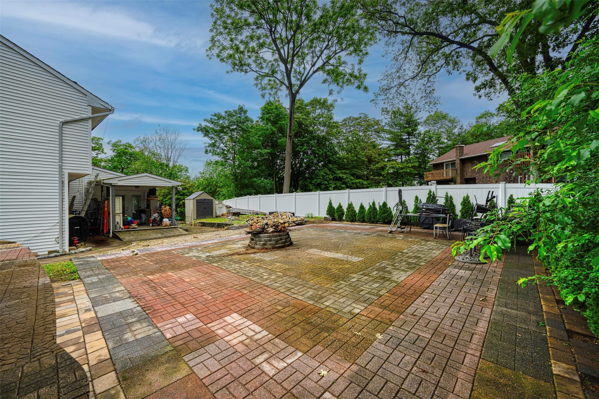 Single Family Oakhurst  Suffolk County, NY 11746, MLS-861778-4