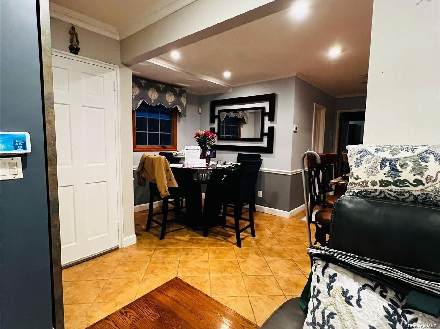 Single Family 77th  Queens, NY 11366, MLS-861780-12